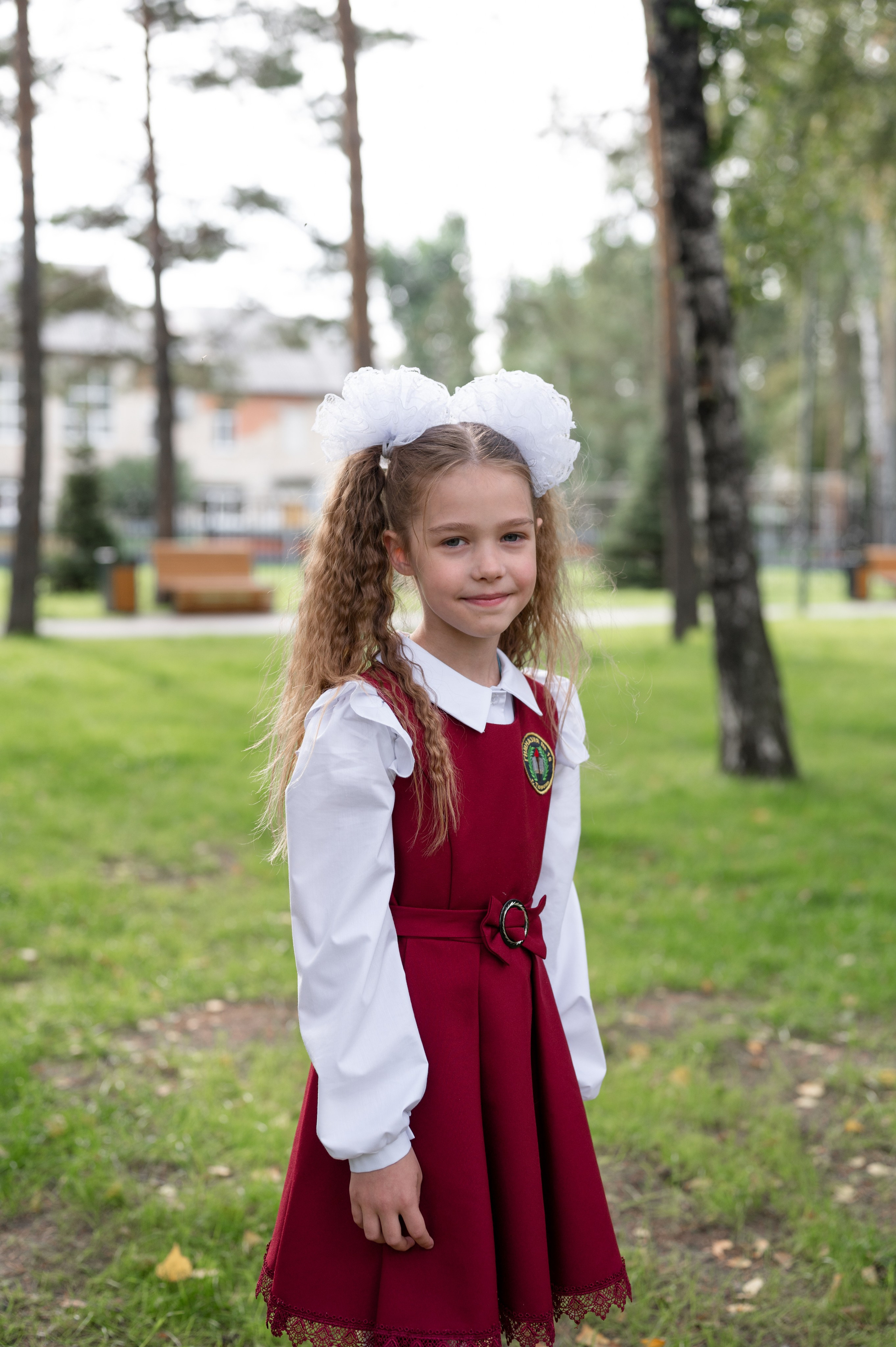 1 сентября 16 гимназия 2 класс (линейка + в классе+ на улице). Фотограф новорожденных, семейный детский в Тюмени Татьяна Морозова