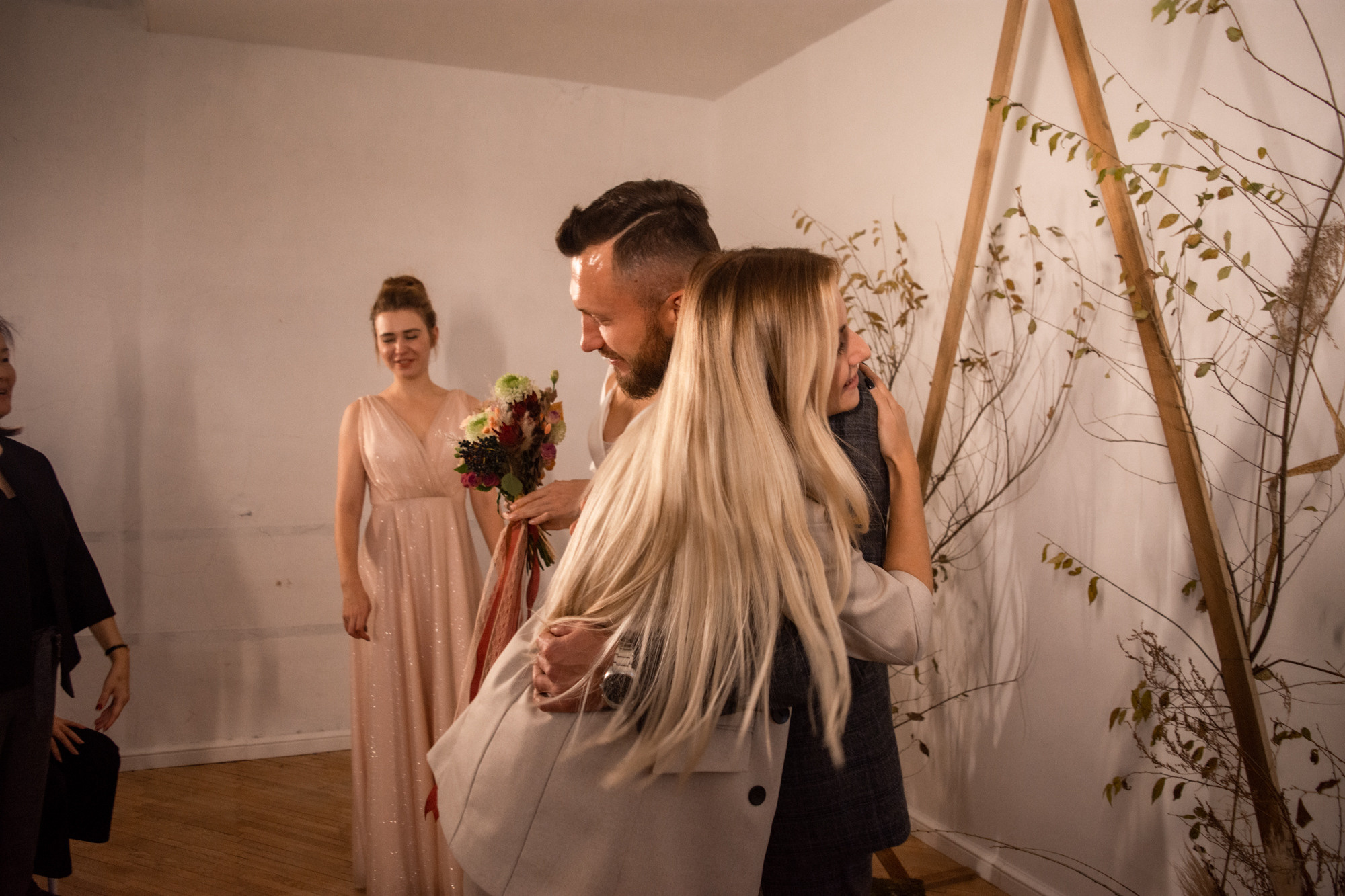 Шикарная камерная свадьба А&A. Мария Яровая фотограф Хабаровск