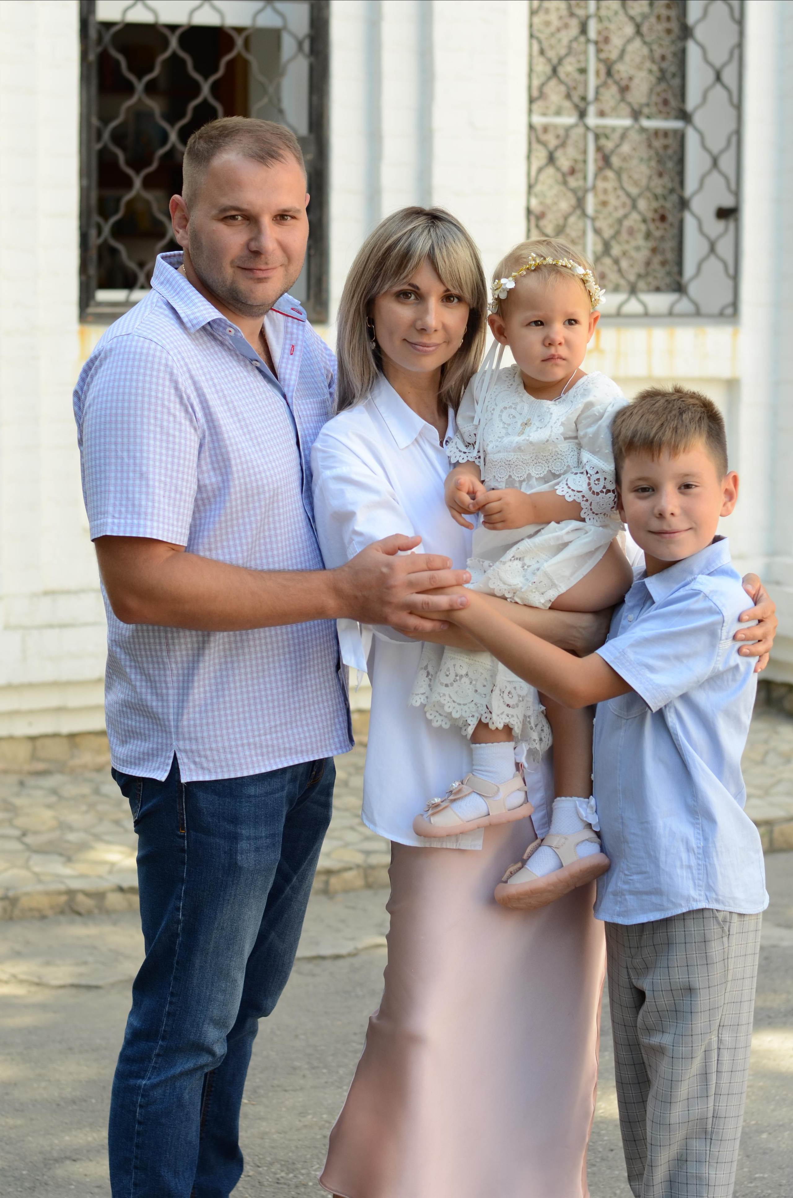 Семейная фотосессия. Семейный и портретный фотограф в Саратове Виталина Саврова