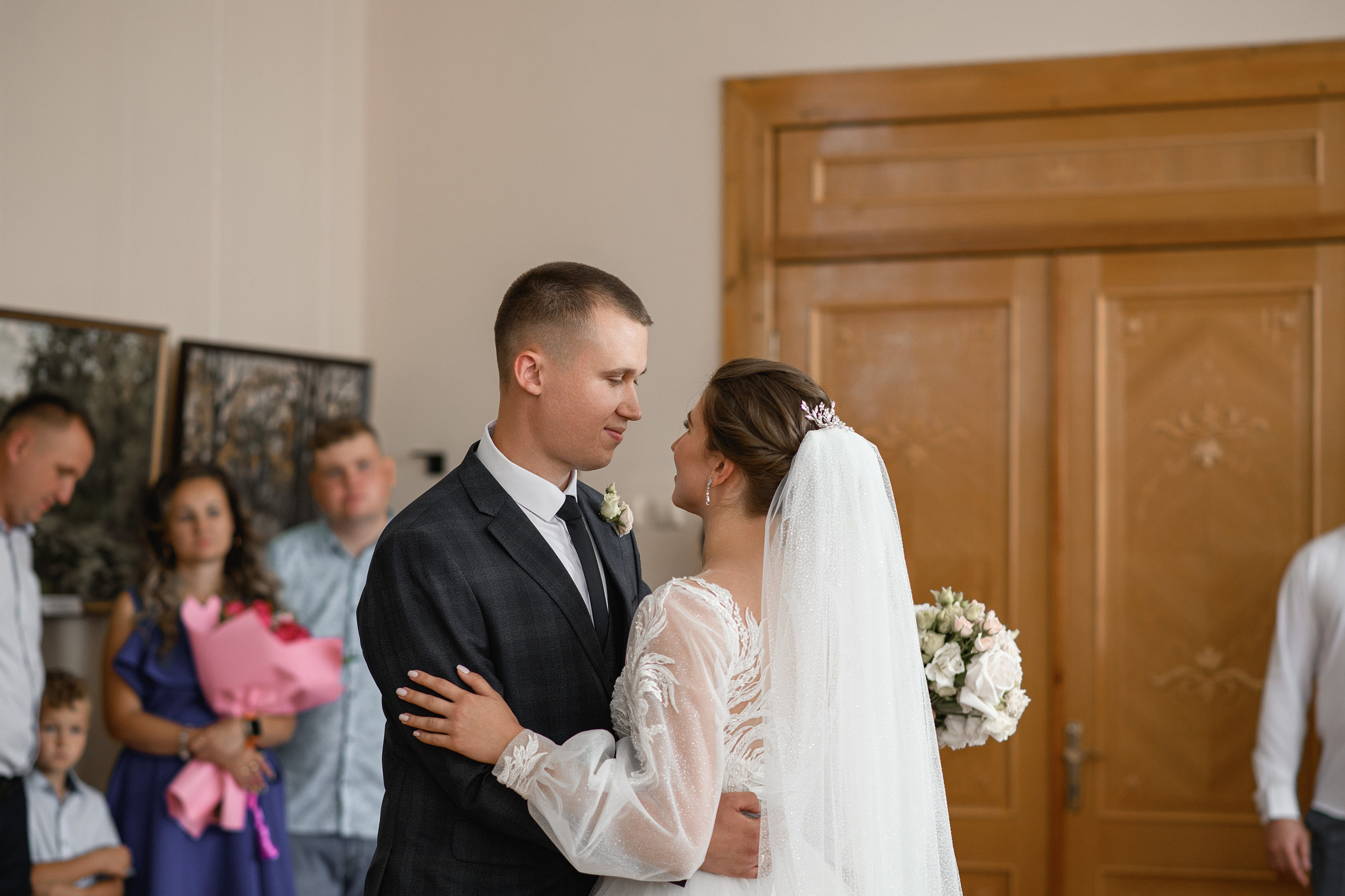 Александр и Юлия. Свадебный фотограф Белгород Валуйки Старый Оскол Воронеж