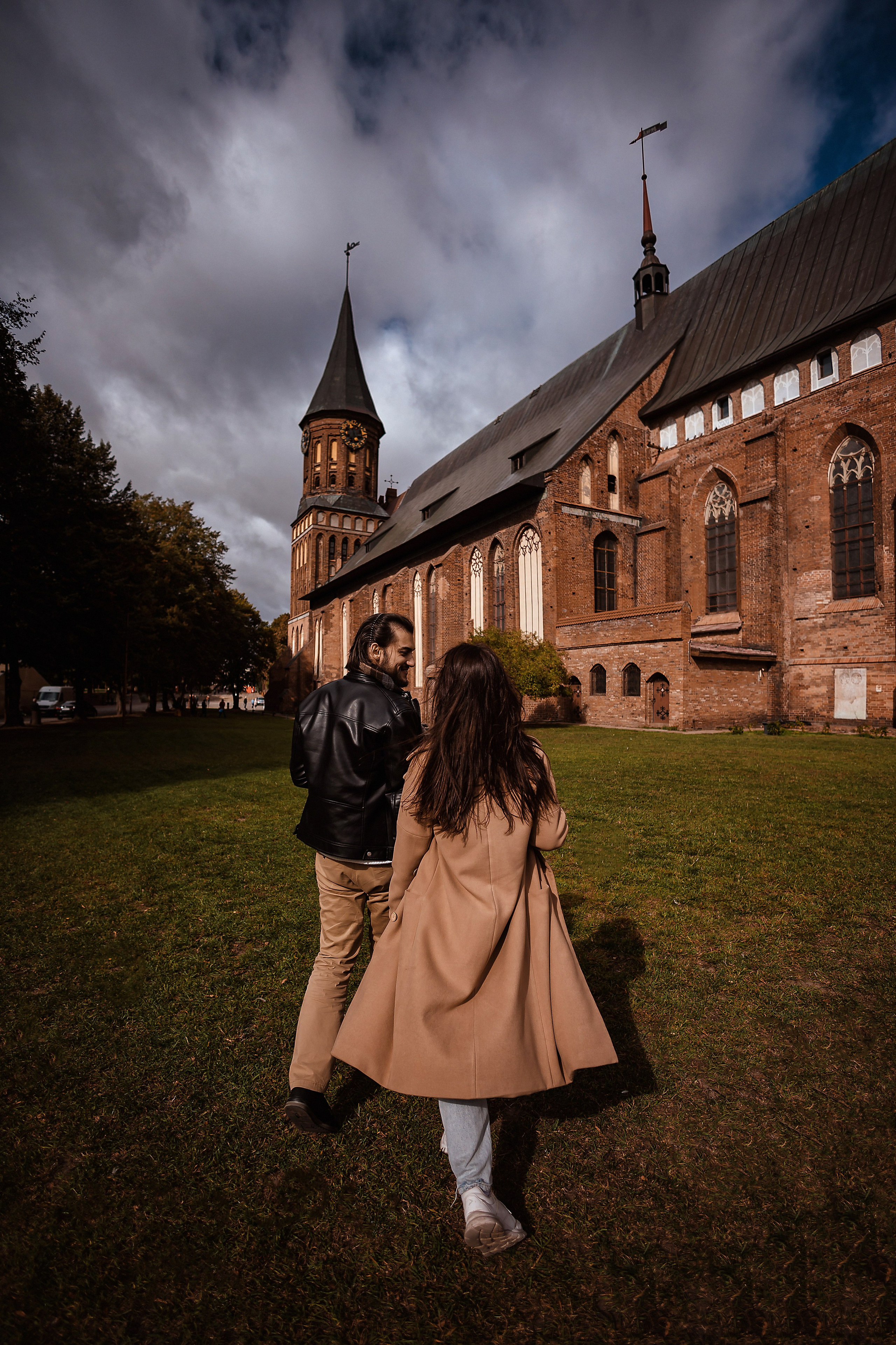 Прогулка по Рыбной деревне и острову Канта, осень. Фотограф в Калининграде свадебная фотография, репортажная, фотосессии