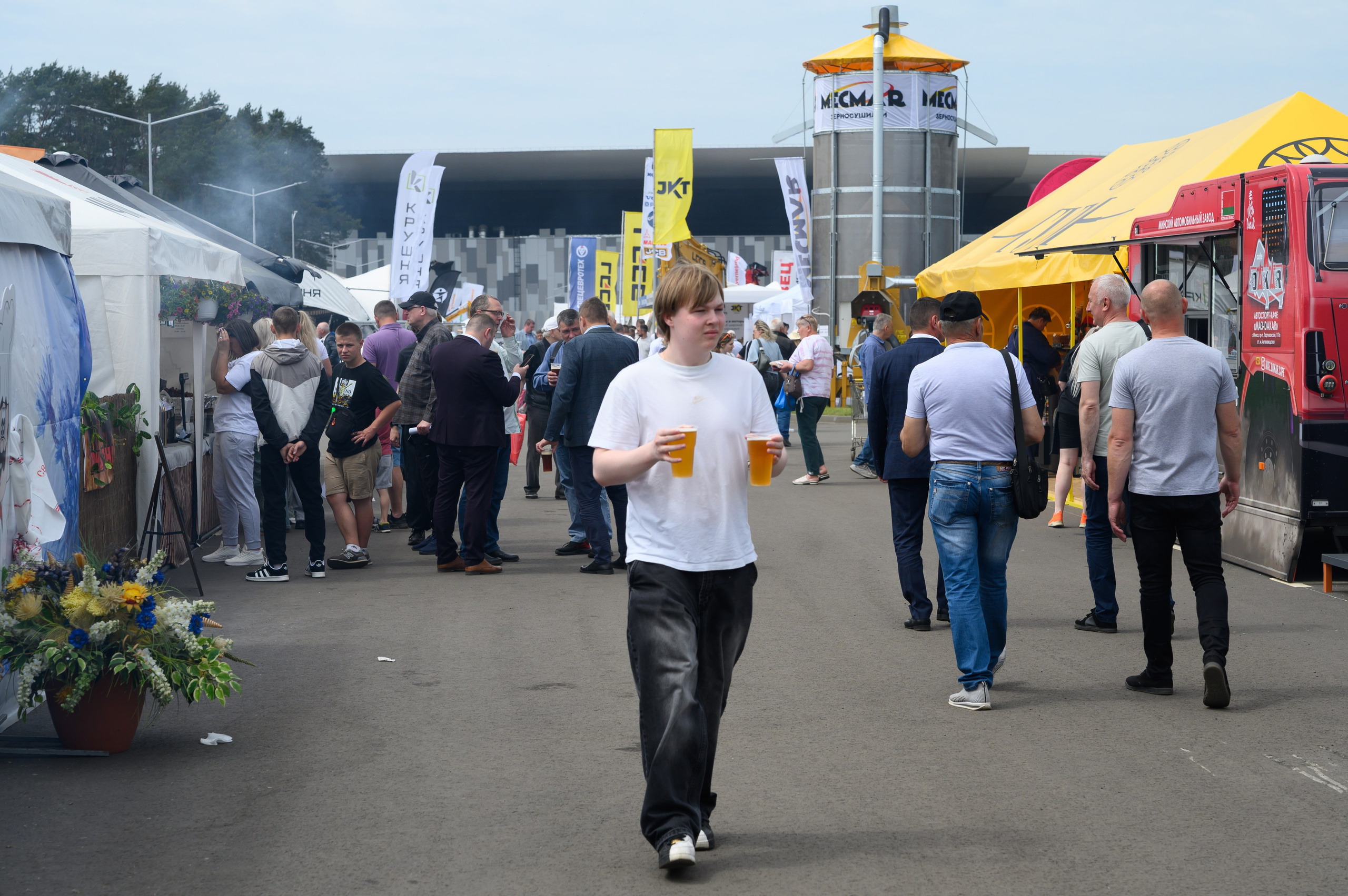 Агровыставка. Фотоуслуги, услуги фотографа, фотографирование важных событий