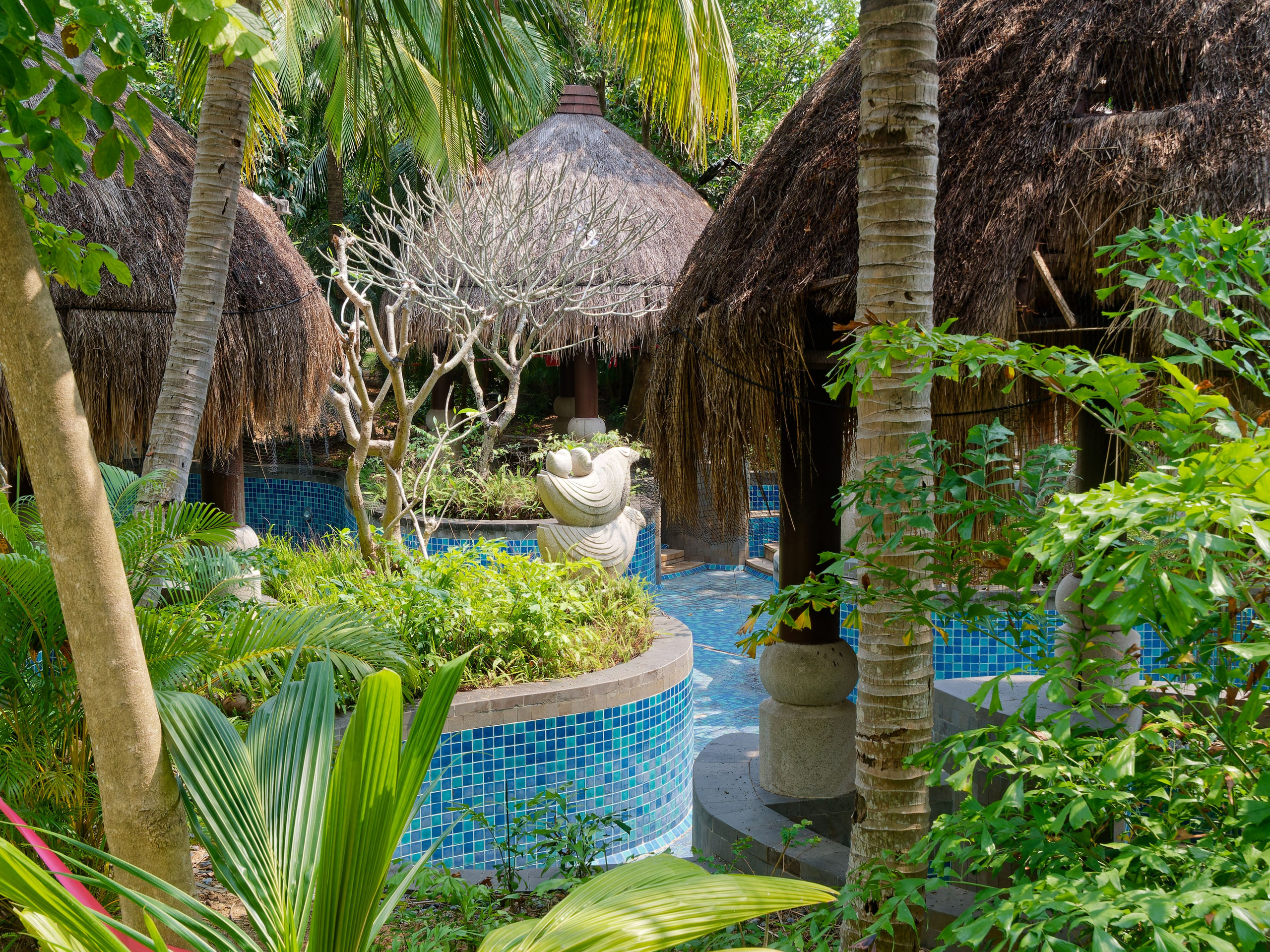 Хайнань 2026, отель «Stony Brook Villa Jianguo Resort Sanya 4*». Фотопрогулки по Миру