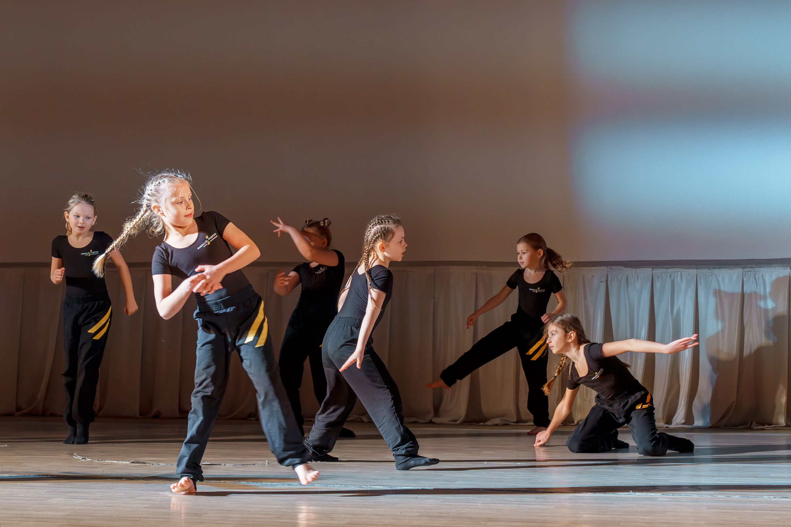 Танцевальный конкурс, репортаж. Фотограф видеограф Геннадий Янбаев в Сочи, Краснодаре