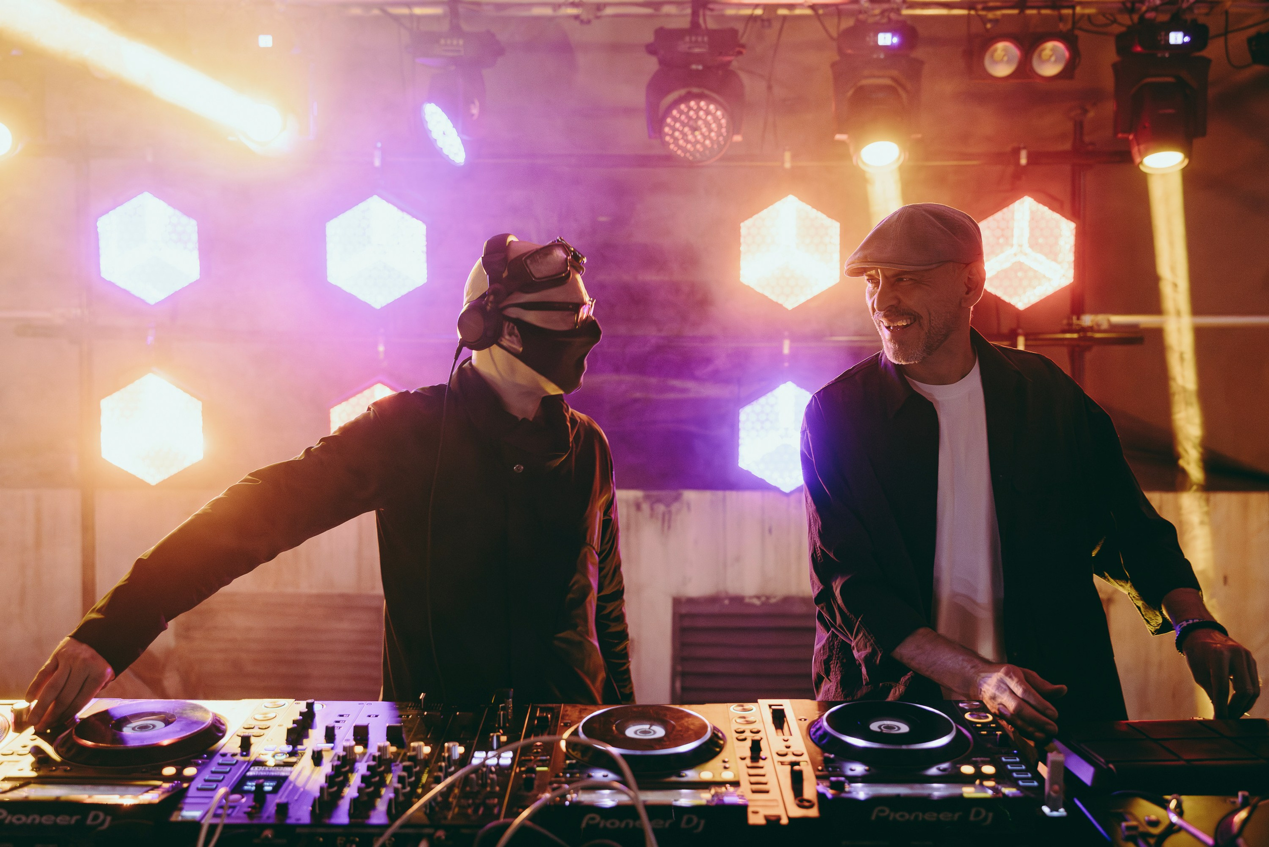 Возрождение. Главная