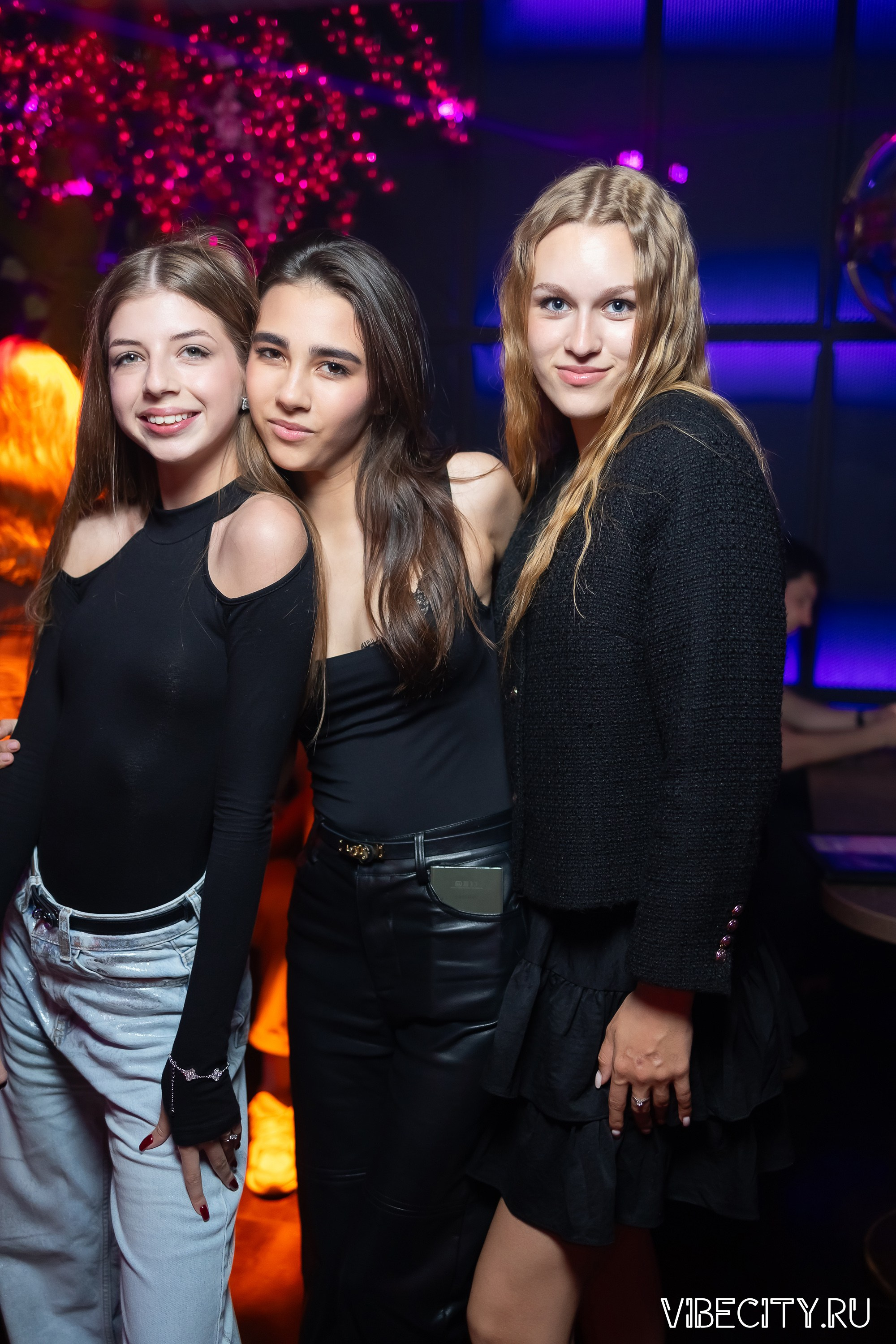 DOUBLE U. VIBECITY.RU Вайб Сити Ру Фоторепортажи Фотоотчеты Калининград