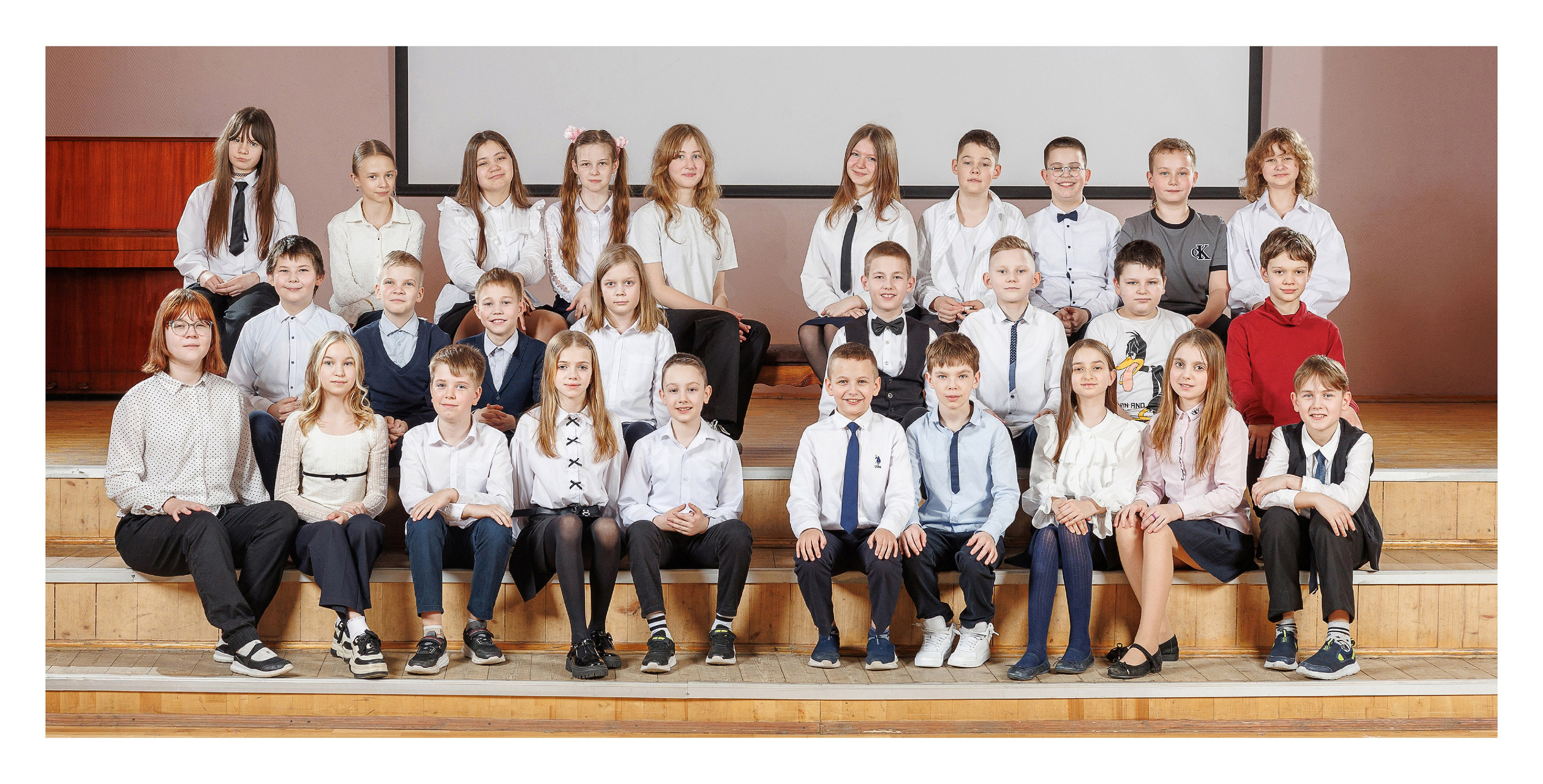 Школа 1095 (индив, альбом). Выпускные альбомы, школьные фотографии, детский сад, Москва и Московская область