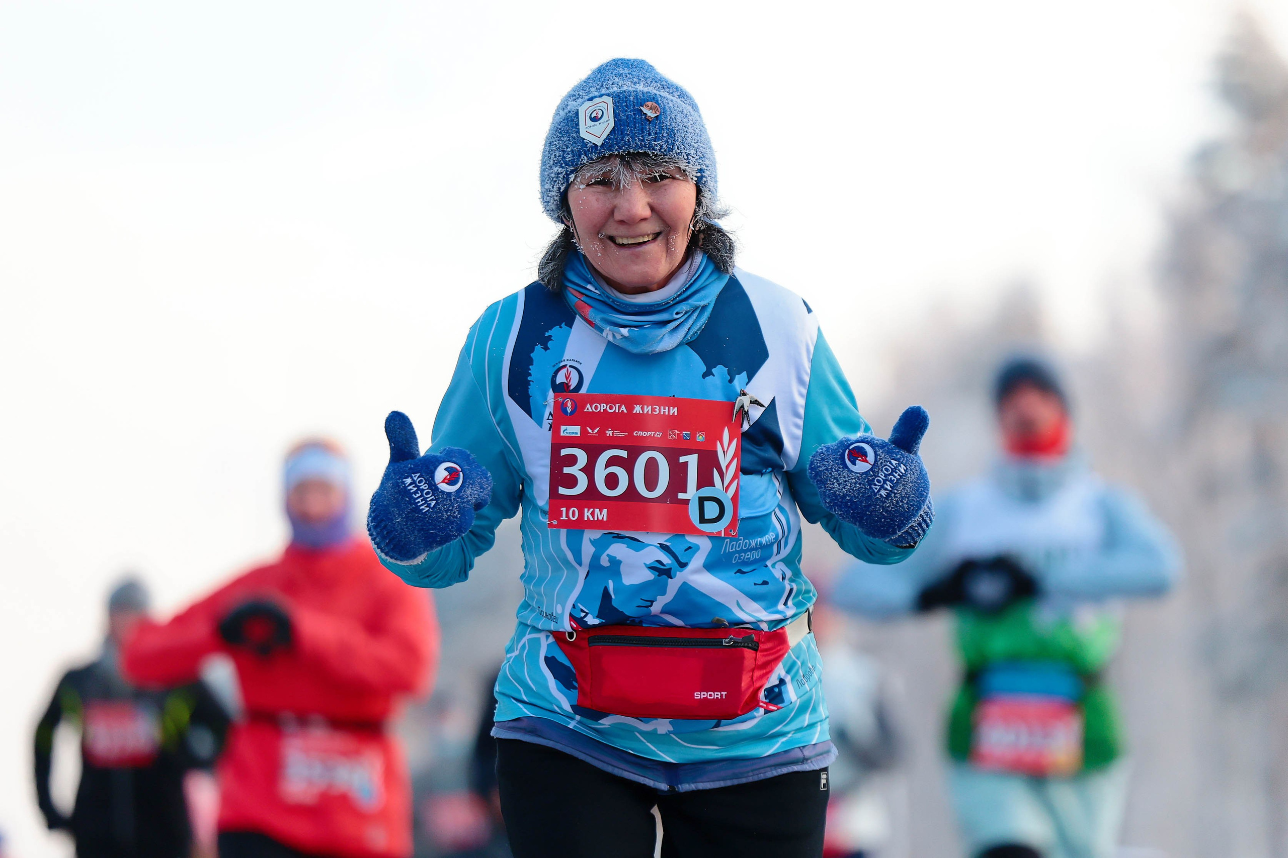Зимний марафон «Дорога жизни» 2026. Спортивный фотограф в Санкт-Петербурге Илья Vacool