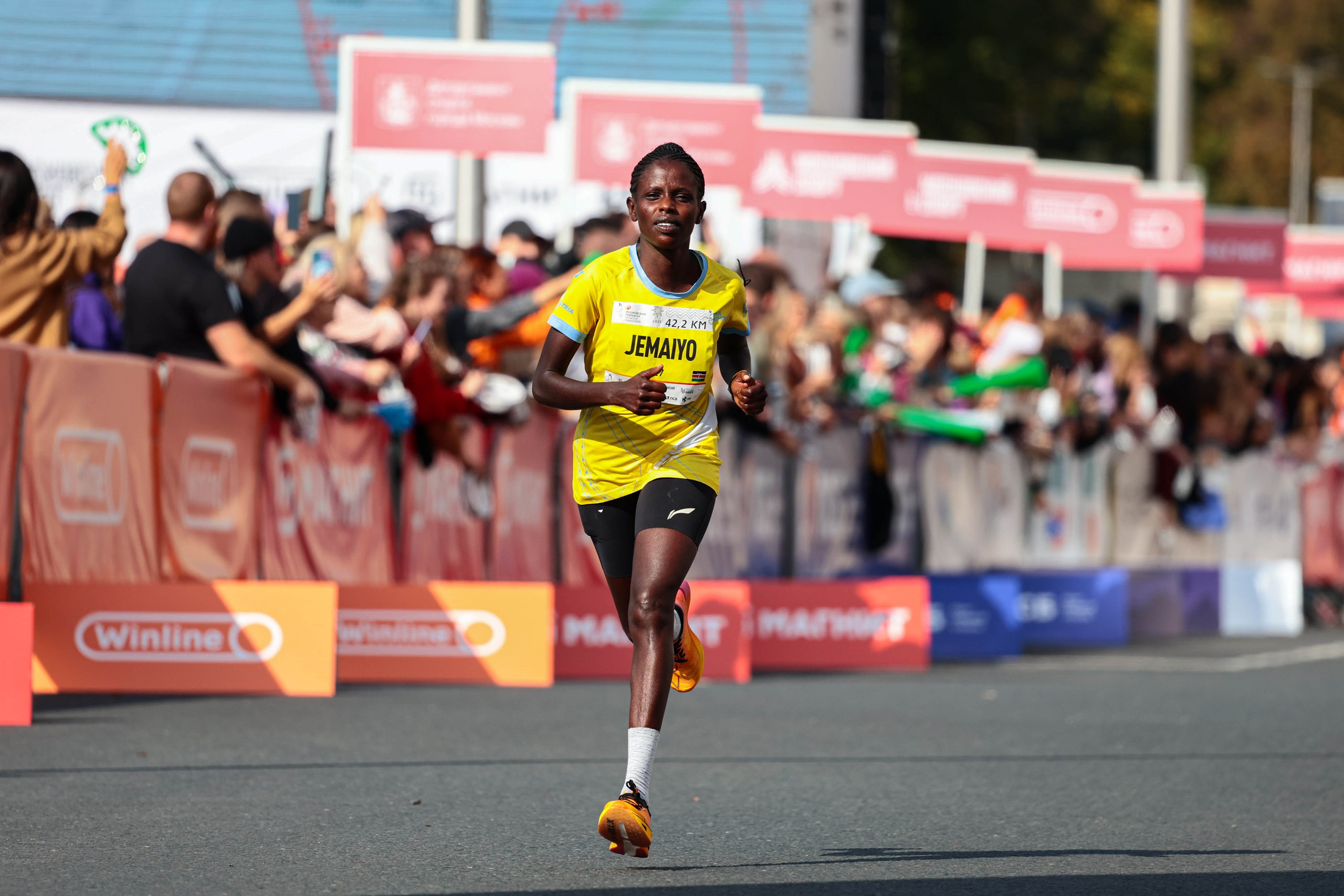 Московский марафон 2025. Спортивный фотограф в Санкт-Петербурге Илья Vacool