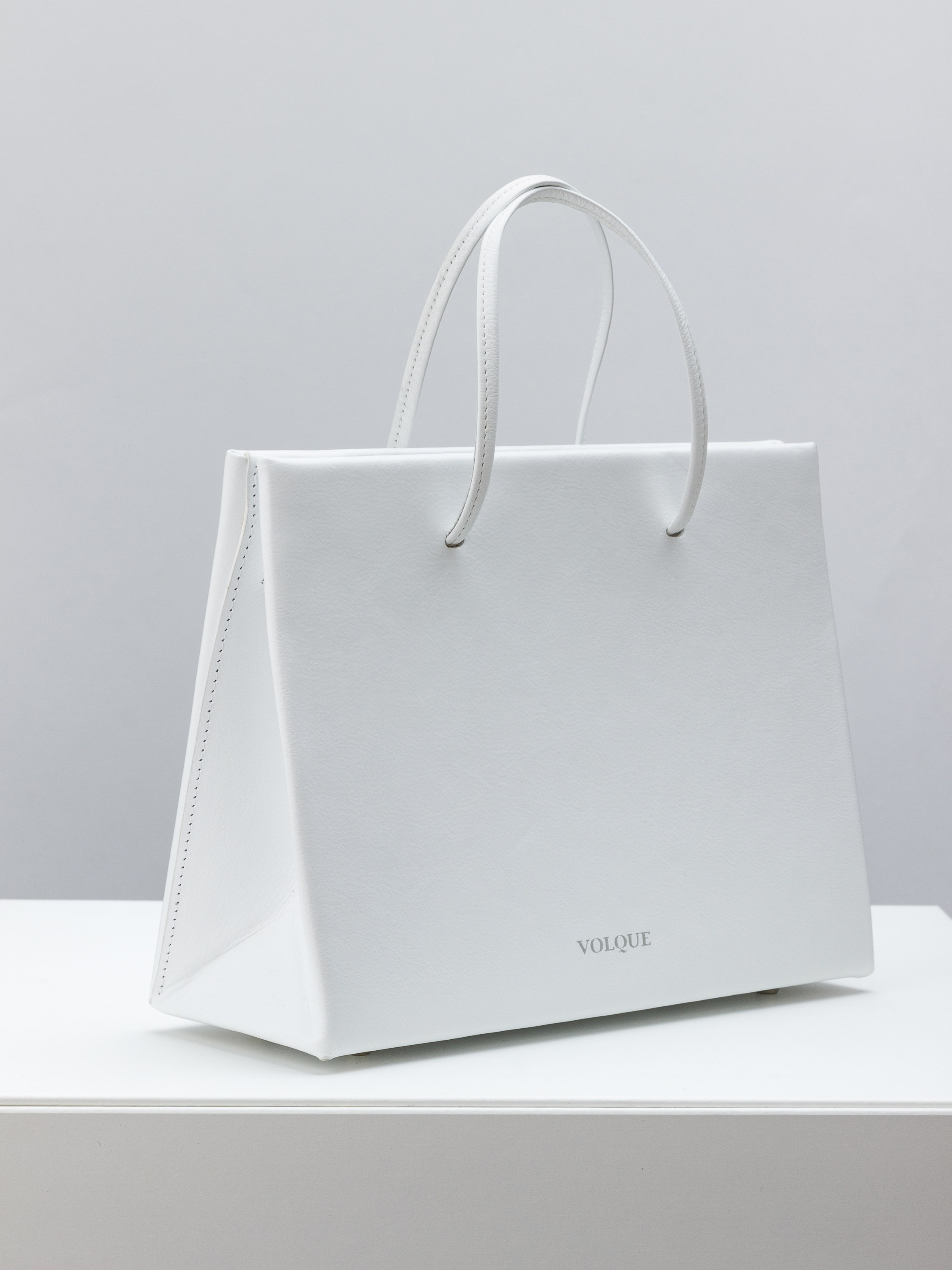 Фотосъёмка сумок и кошельков для маркетплейсов. Профессиональный фотограф в Санкт-Петербурге. Сергей Пушкин