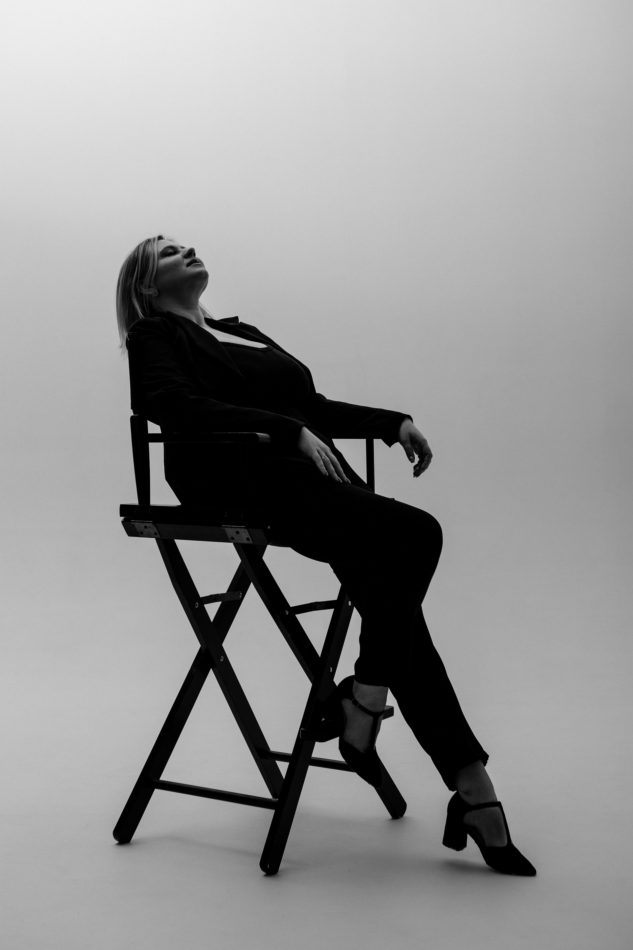 Фотосессия организаторов XOXO и невест в фотостудии 'Луч' в Таганроге. Свадебный и семейный фотограф в Таганроге Бакарюк Антон