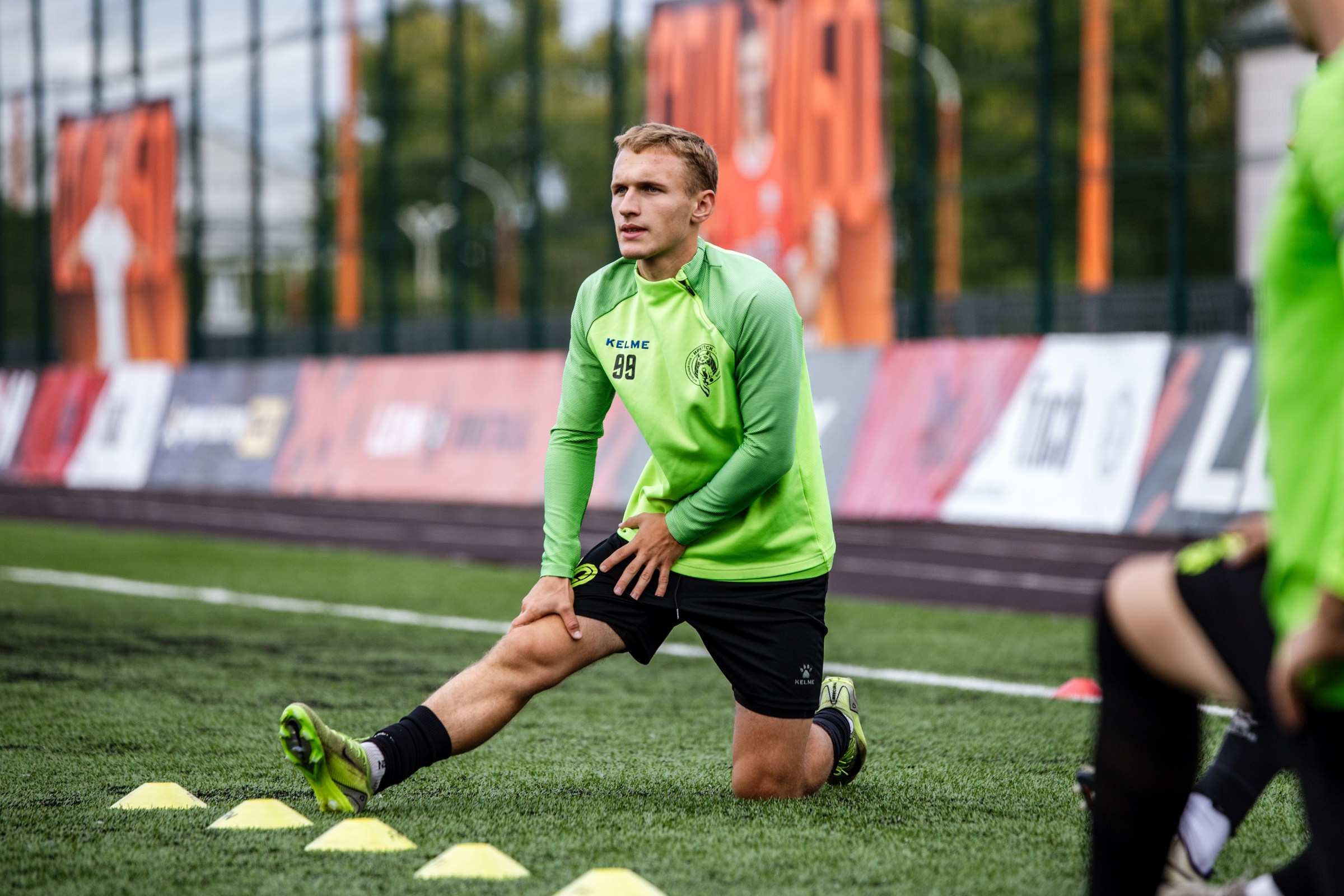 Первенство России по футболу LEON-Вторая лига Б | ФК Иркутск — Космос (Долгопрудный) | 14.09.25. Фотограф в Иркутске Евгения Айвазова