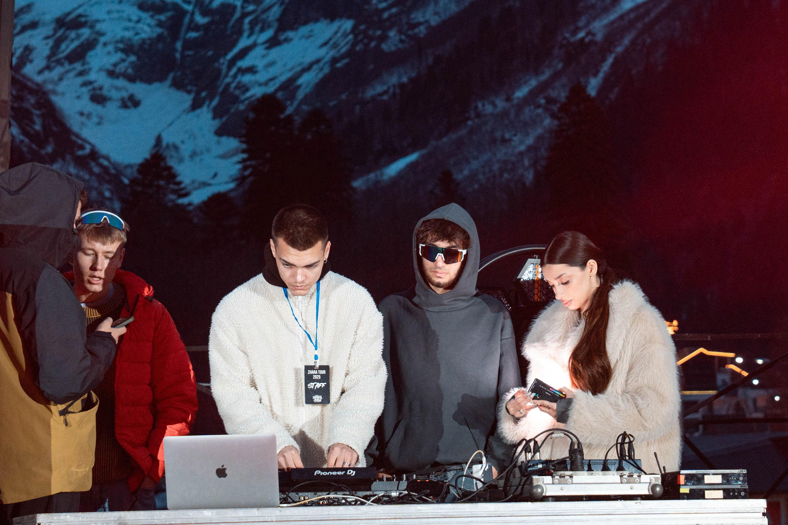 ZHARA TOUR DOMBAY FEST | 2025. ZHARA CREW