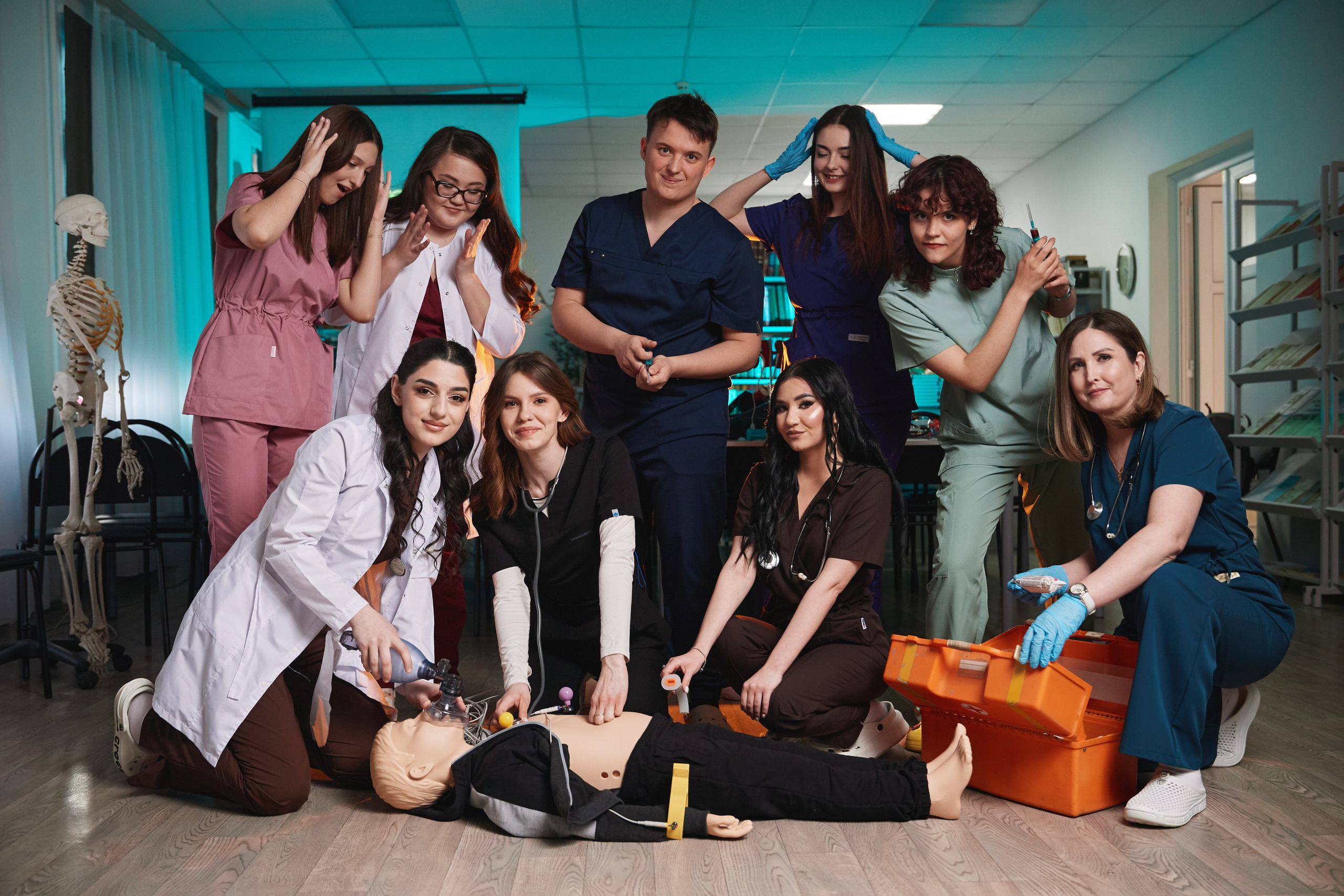 Выпускной мед. Фотограф и видеограф в Кургане Леонид Корнильев