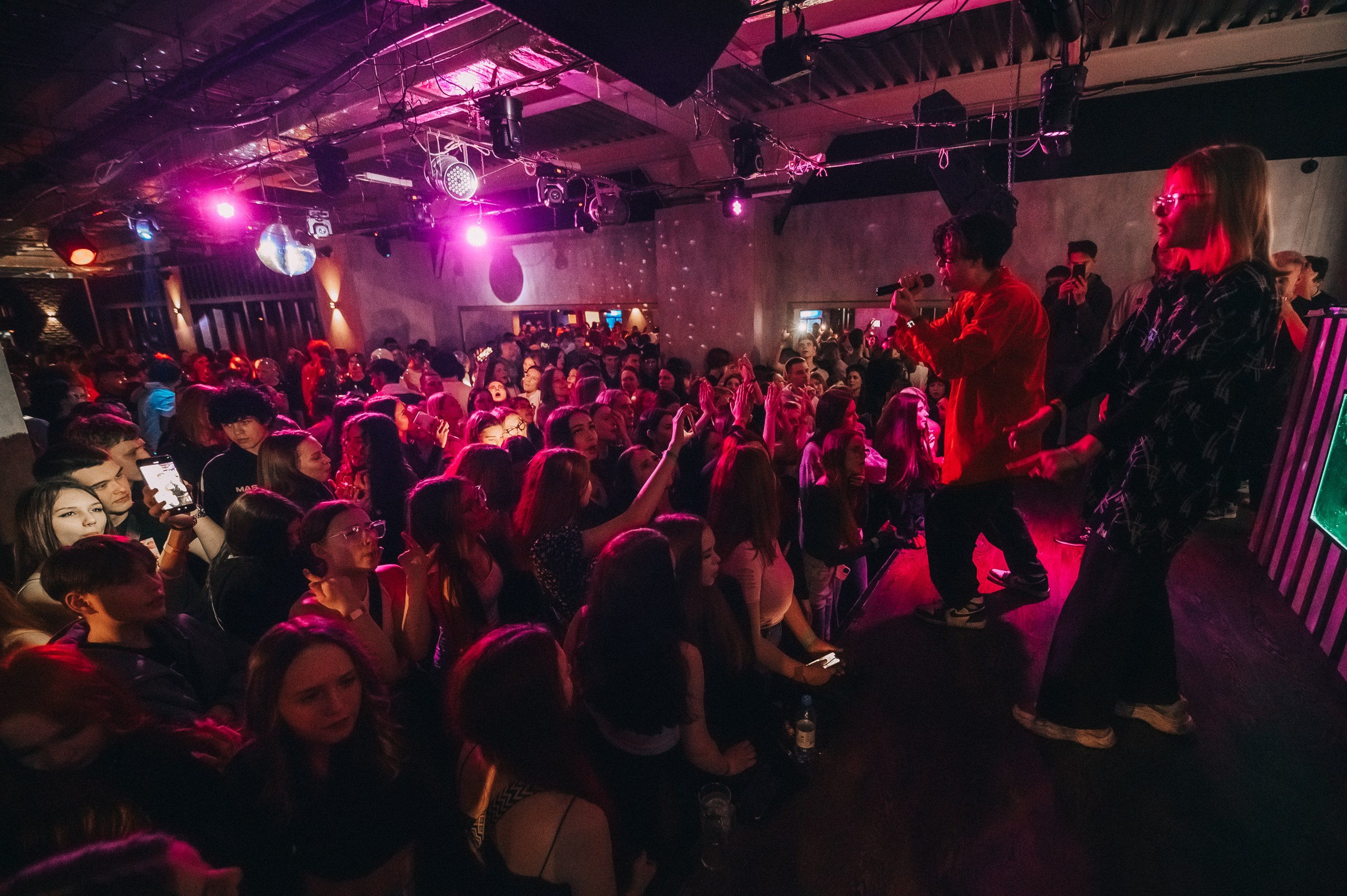 8 MARCH WOMENS DAY PARTY. Фотограф в Кемерово Владислав Шульц