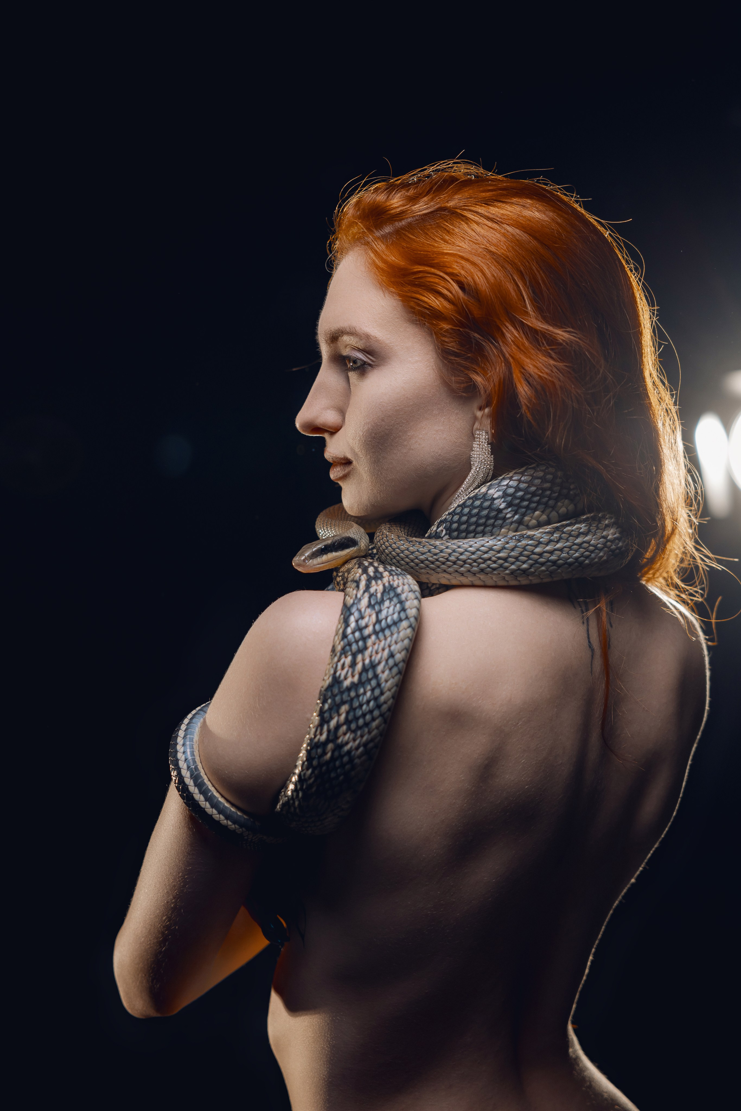 Фотосессия со змеей. Фотограф в Санкт-Петербурге Константин Бриль