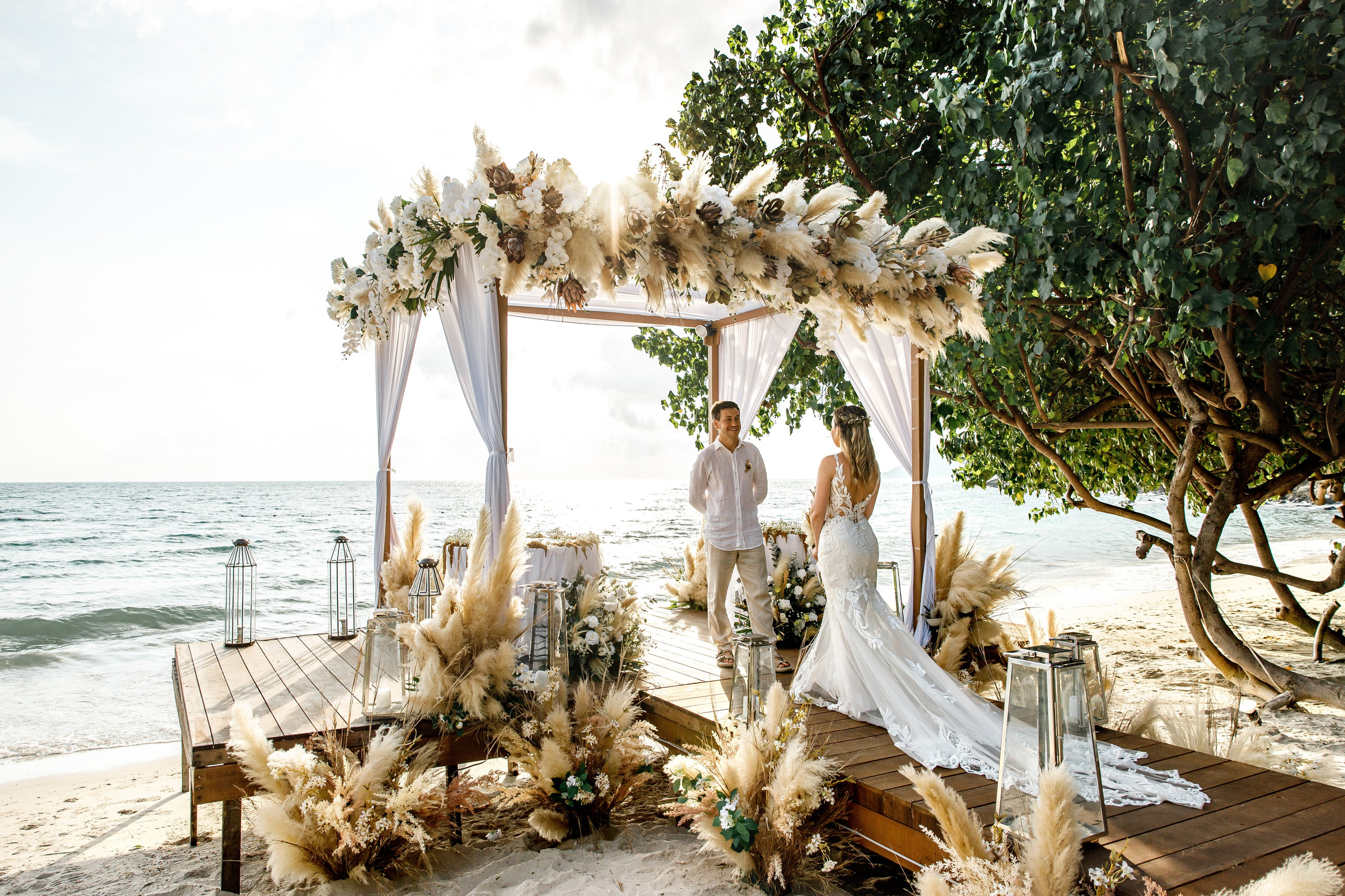 Dom & Vicky |Paradee Resort Koh Samet. Фотограф на Пхукете в Таиланде
