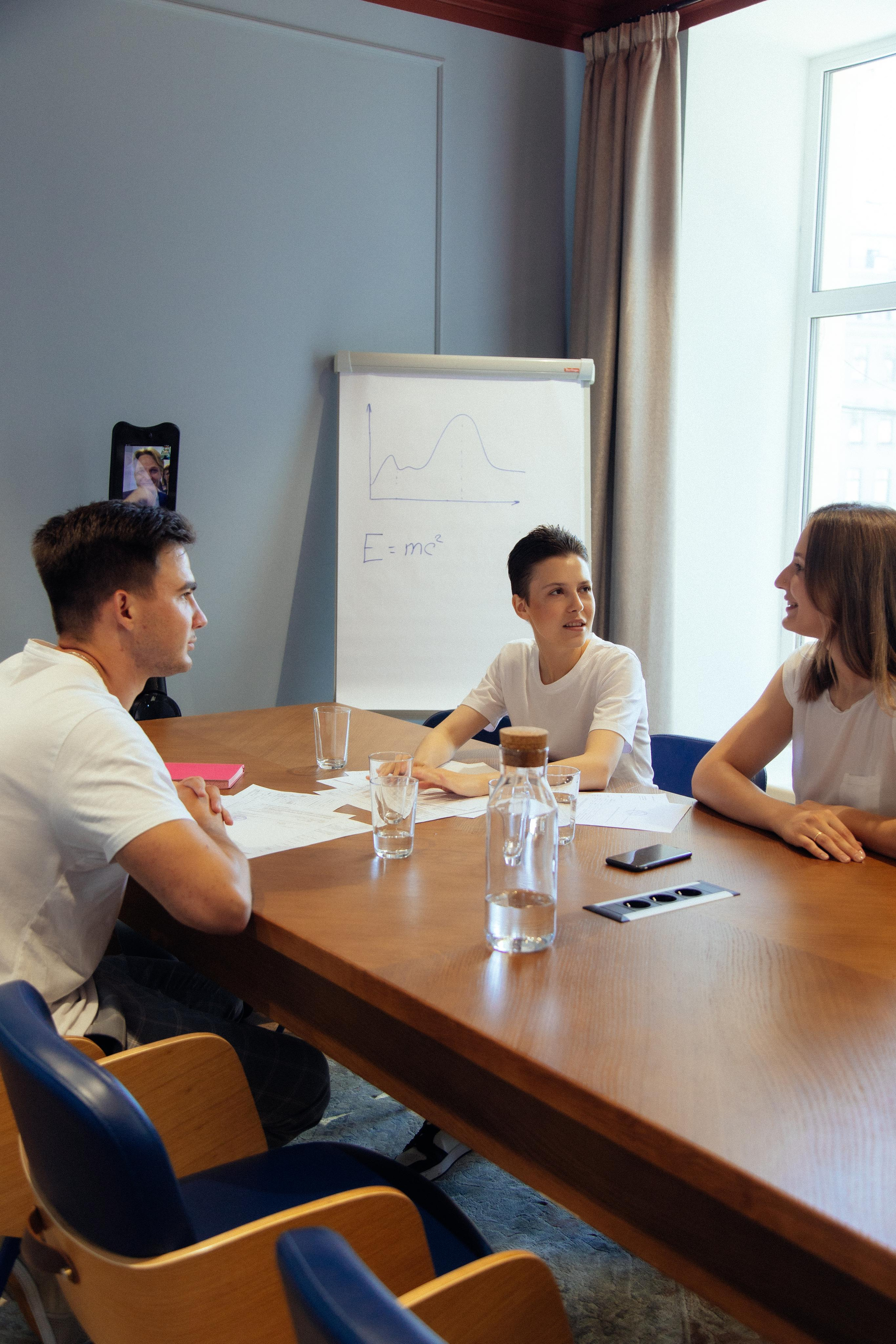 Контент для IT компании. Креатор Ольга Яш