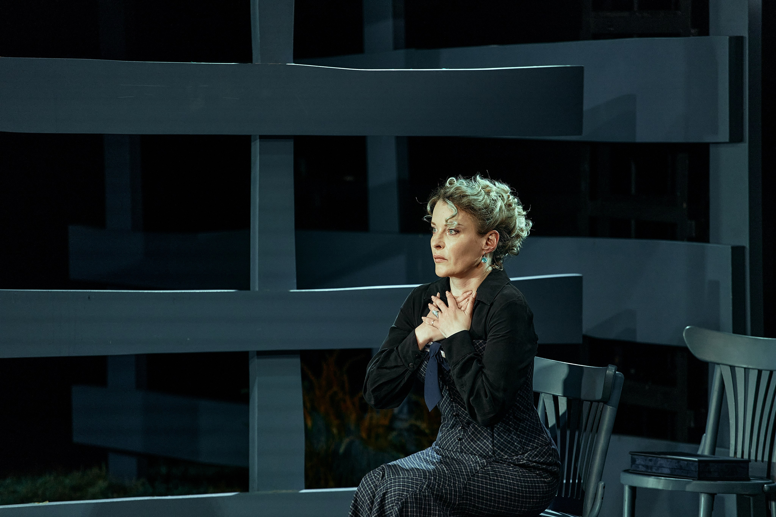 Бесприданница. Приют комедианта. Фотограф Нина Антонова