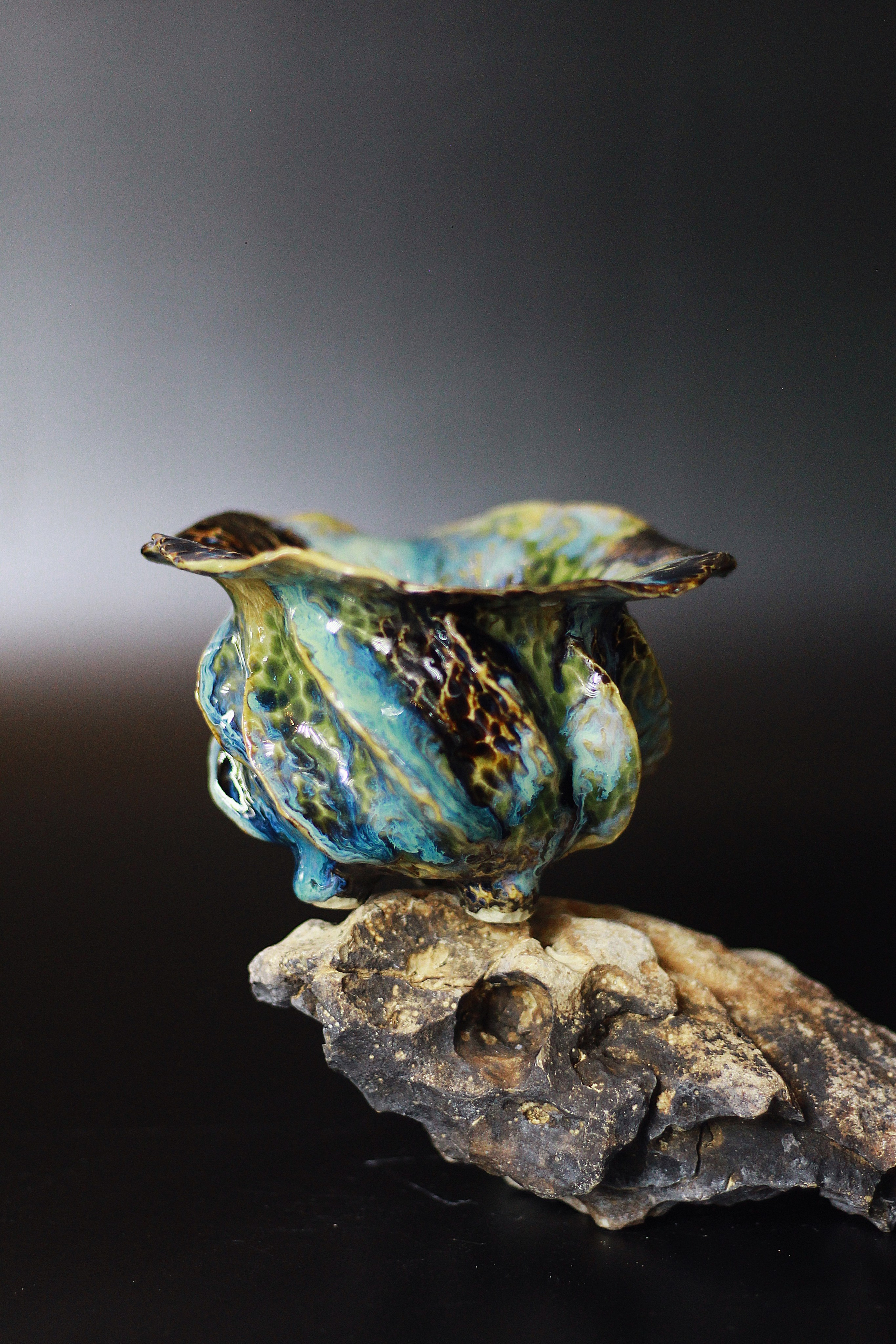 Хочу фиалки. ARGILLA CERAMICS