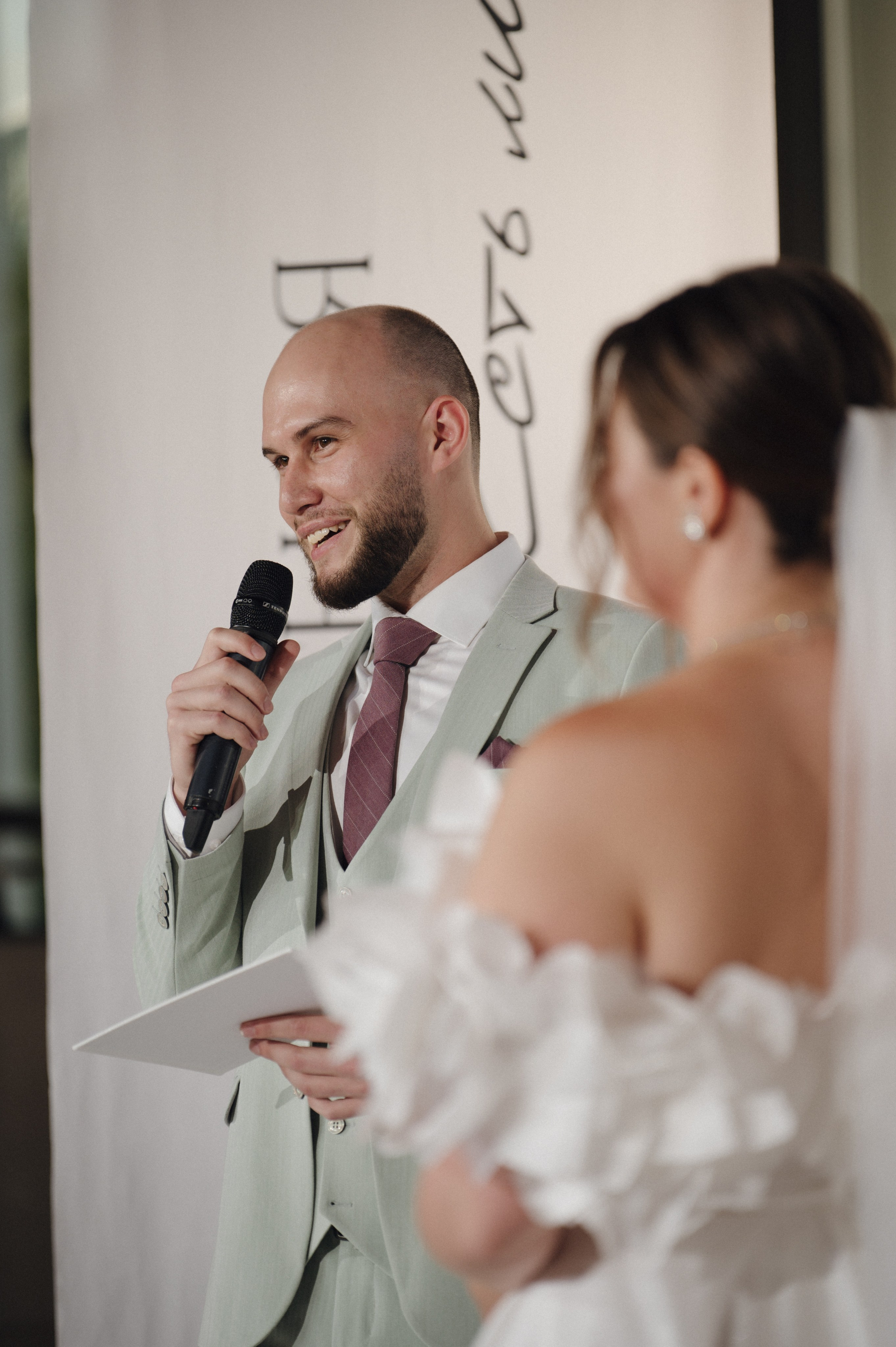 Елизавета и Роман. Репортажный и свадебный фотограф в Сургуте