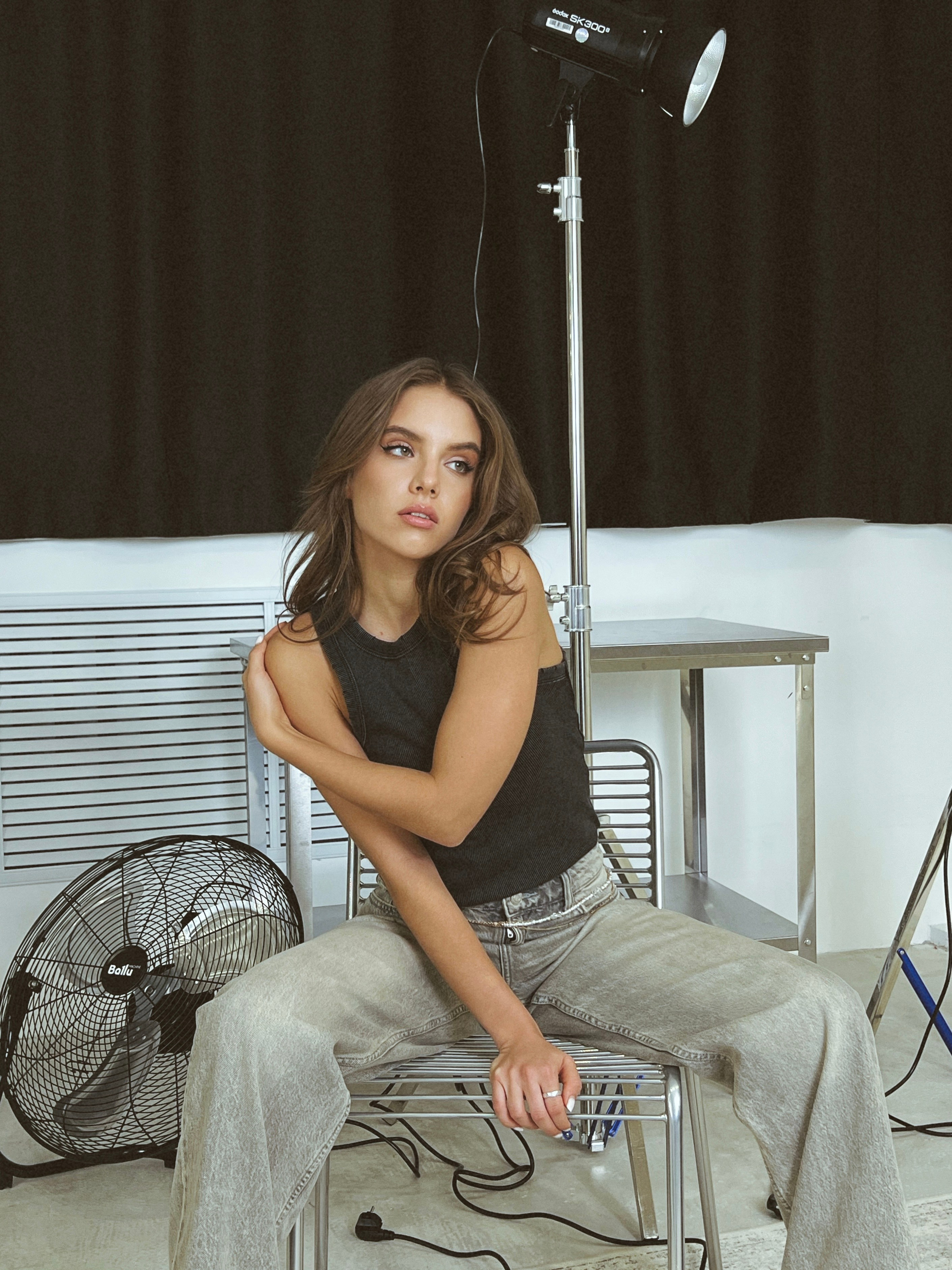 Вика — студийная съемка. Мобильный фотограф и видеограф — Алина