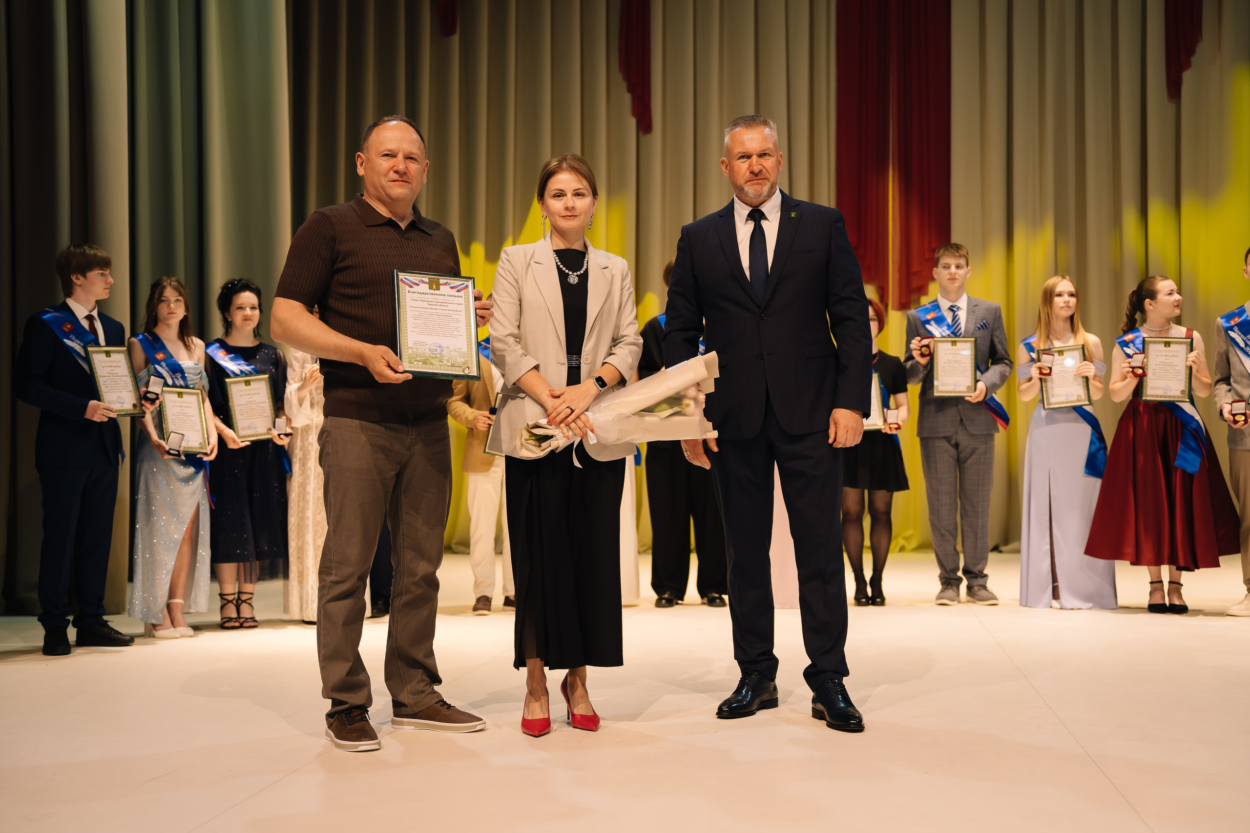 Выпускной 2026. Фотограф Торопец Кристина Абрамова Kanwellia photography
