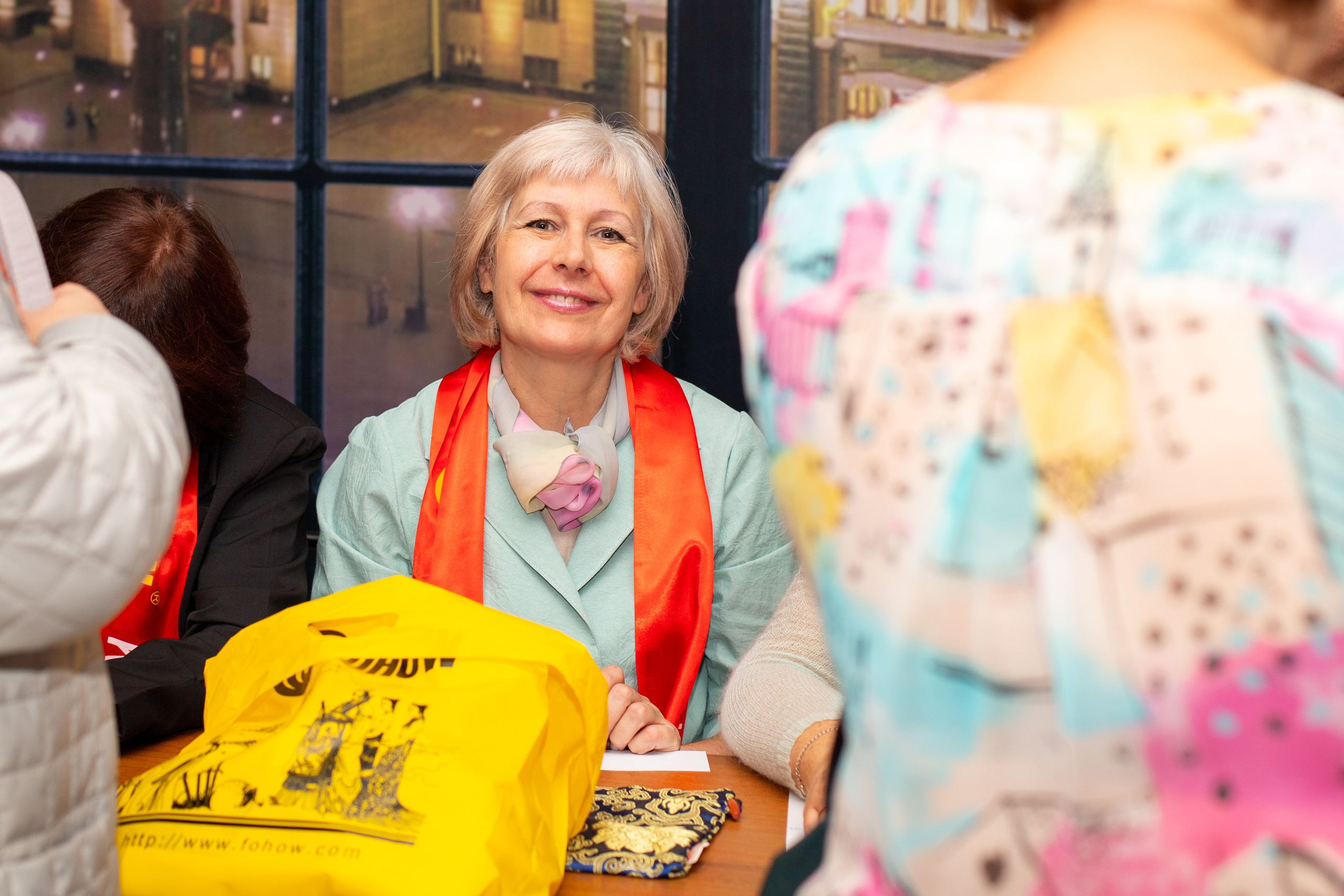 Fohow. Фотосессия под любой запрос в Красноярске. т+79237847111