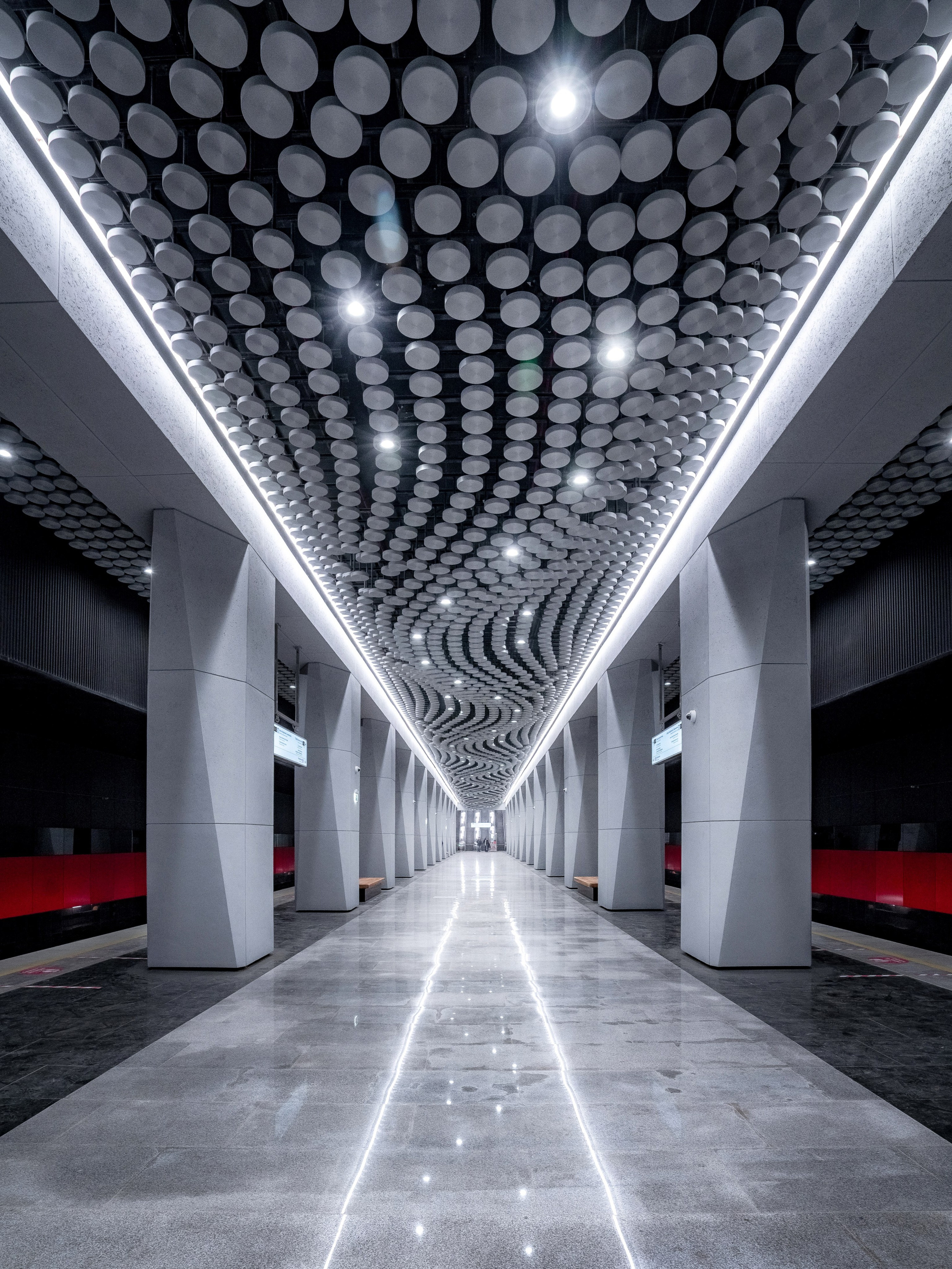 Московский метрополитен. Эд Тихонов. Городской фотограф