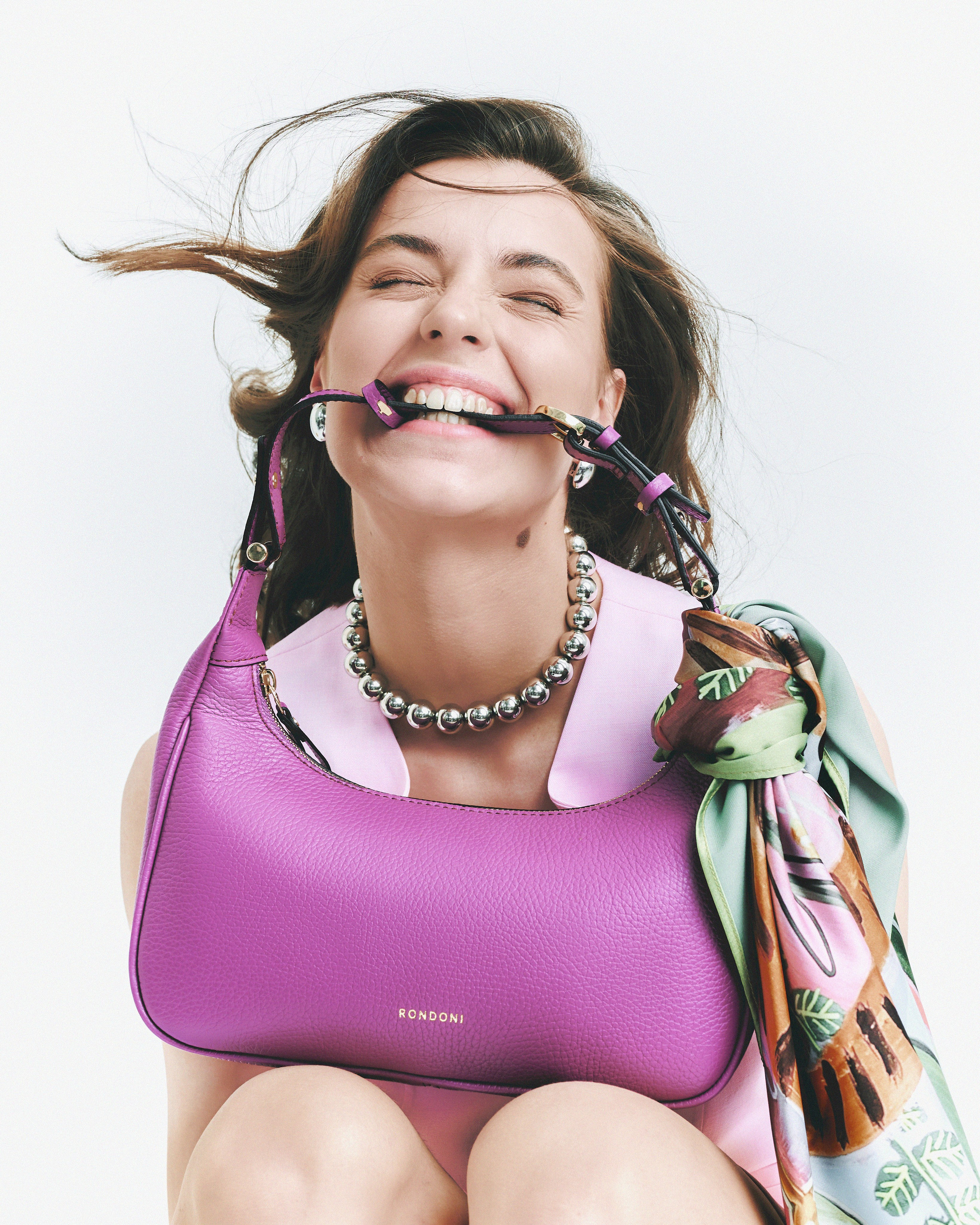 Каталог на белом фоне. Предметный фотограф Москва Кожаева Елена