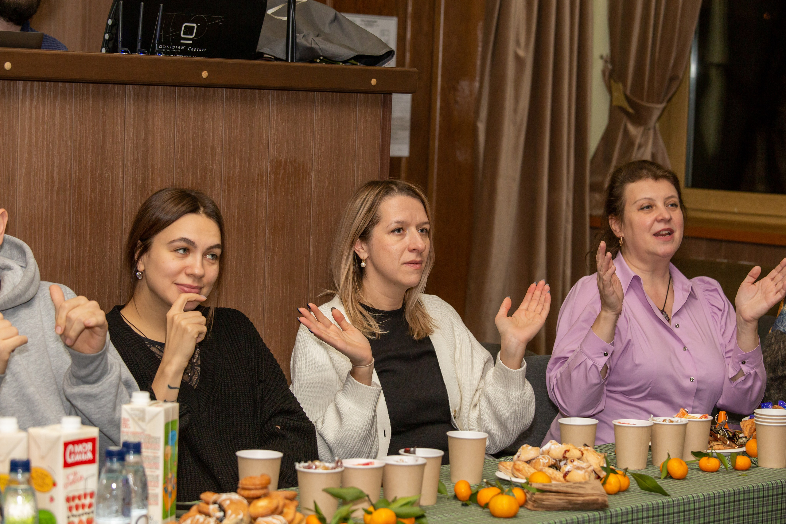 Репортажная съёмка для Домисольки на новый год. «Студия DRONAVT`s» — видеосъёмка и фотография г. Москва