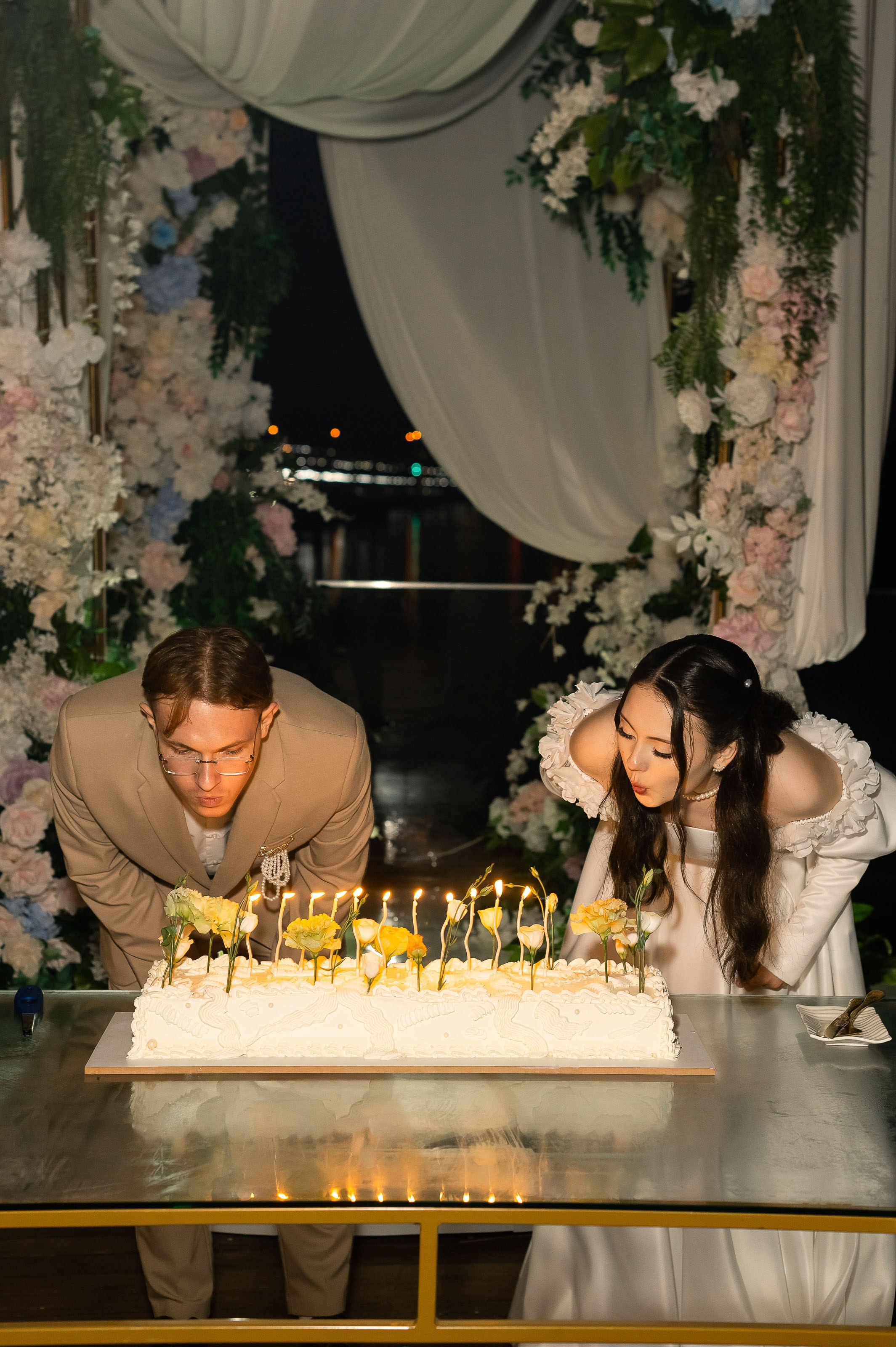 Одним солнечным днем на берегу реки. Евгений Нисковских — свадебный и репортажный фотограф в Тюмени