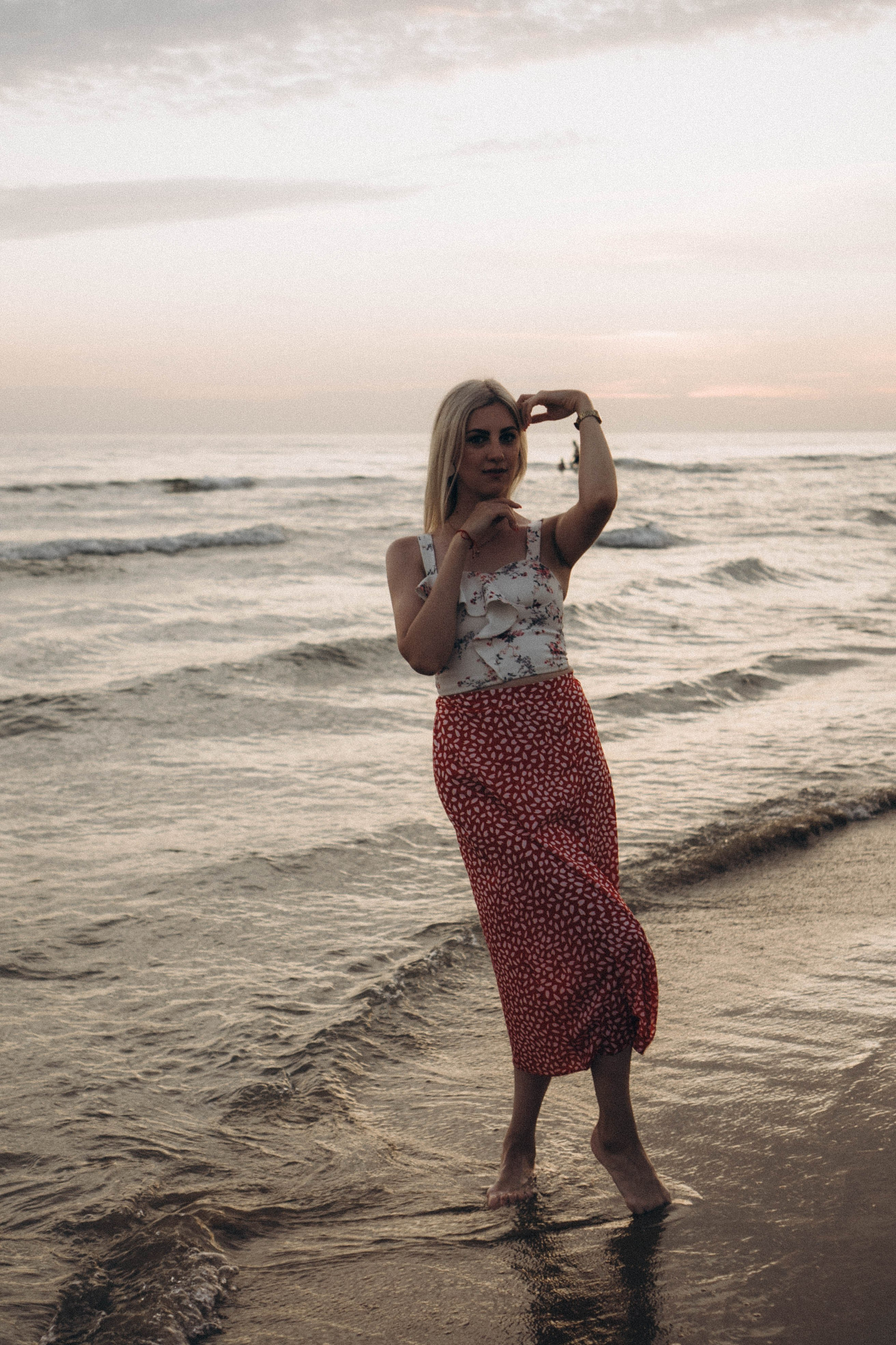 Июльский вечер на берегу черного моря. Профессиональный фотограф, Санкт-Петербург — Виктория Богомолова