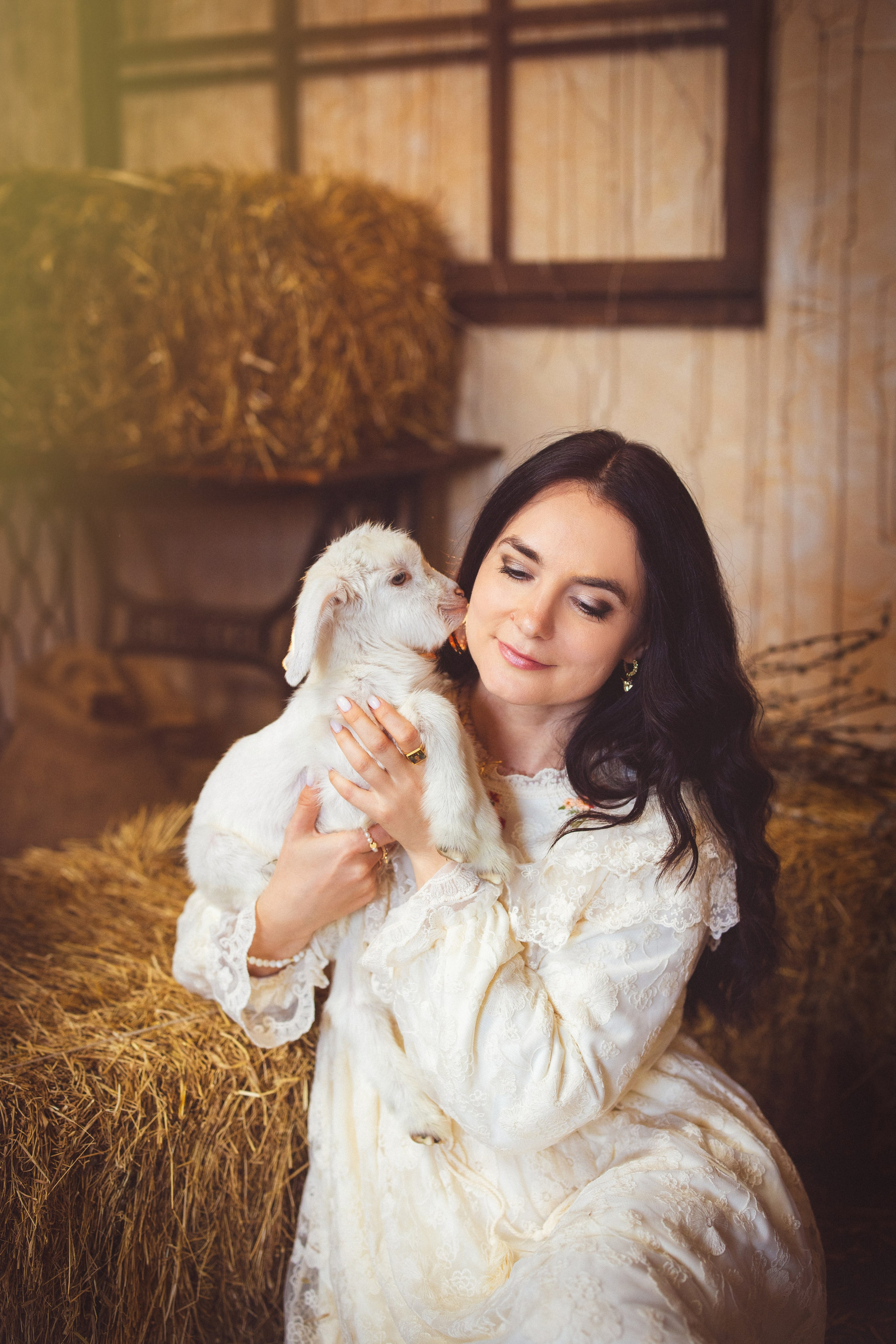 Пасхальный фотопроект с козочкой и утятами, в фотостудии «Эль» 2024 г. Семейный и детский фотограф в Краснодаре Анна Трашкова