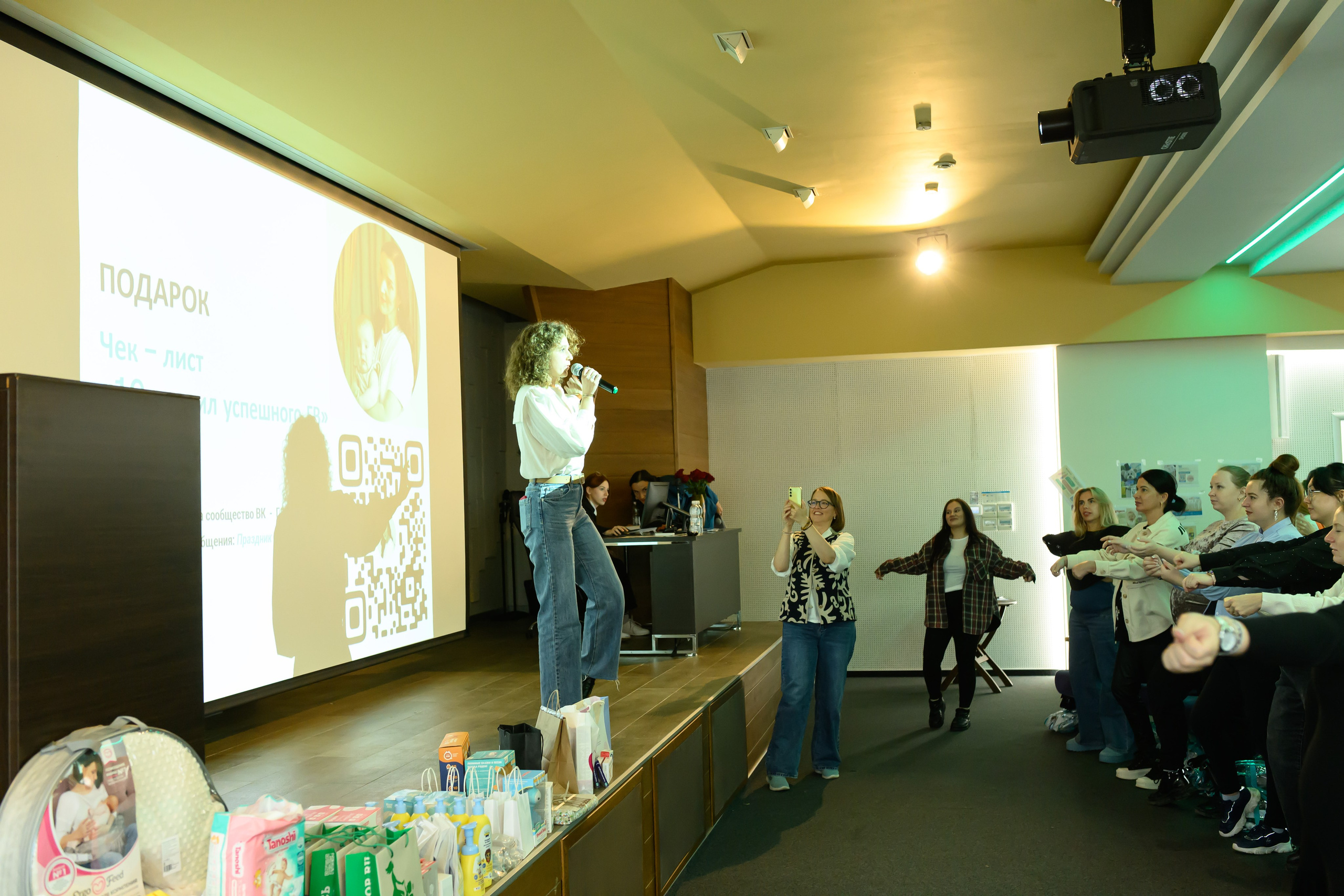 Праздник материнства ноябрь 2025. Профессиональный фотограф Елена Красилина г.Ярославль, г. Рыбинск