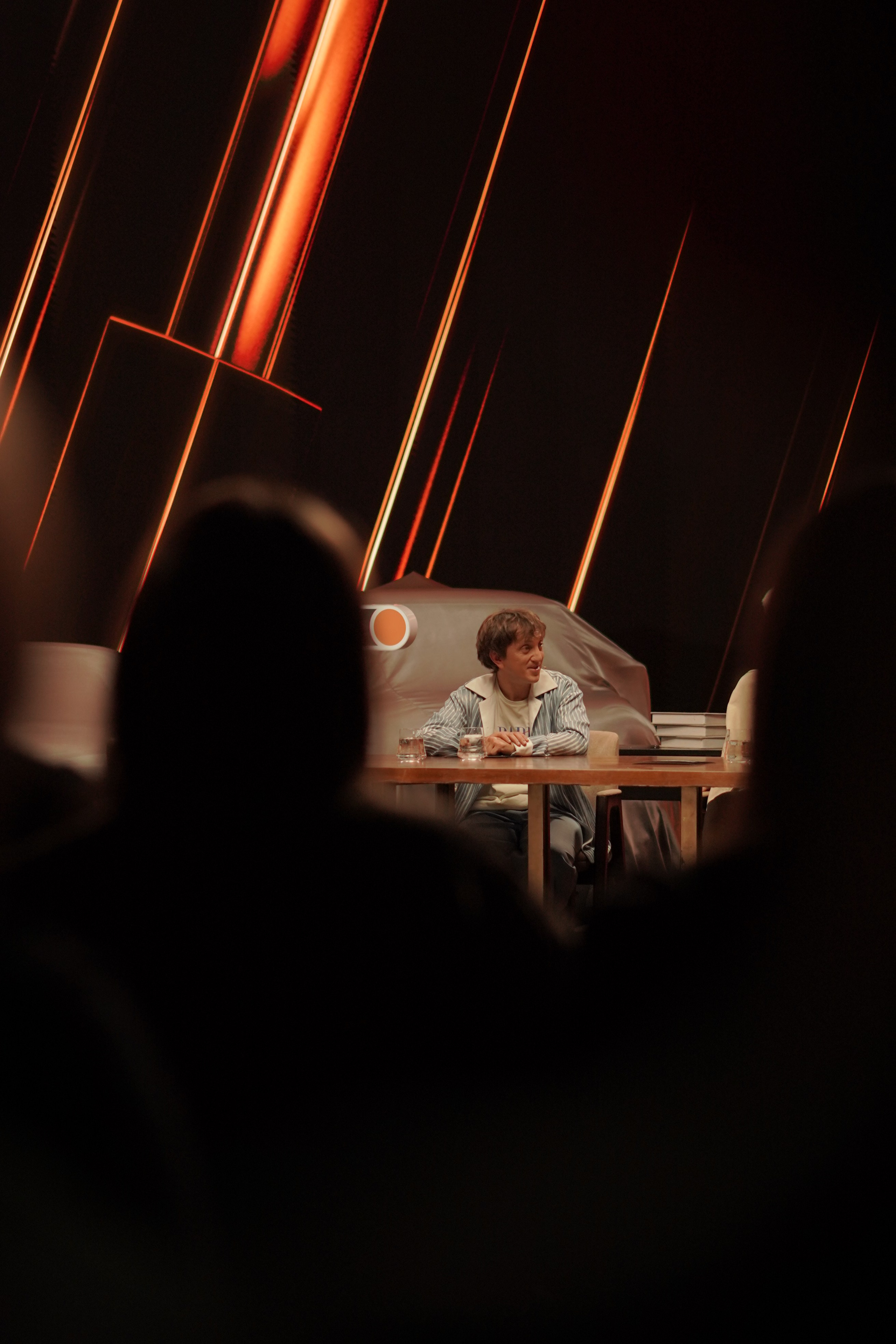 За кадром Medium Quality — шоу " Разгон ". Beardy Pix