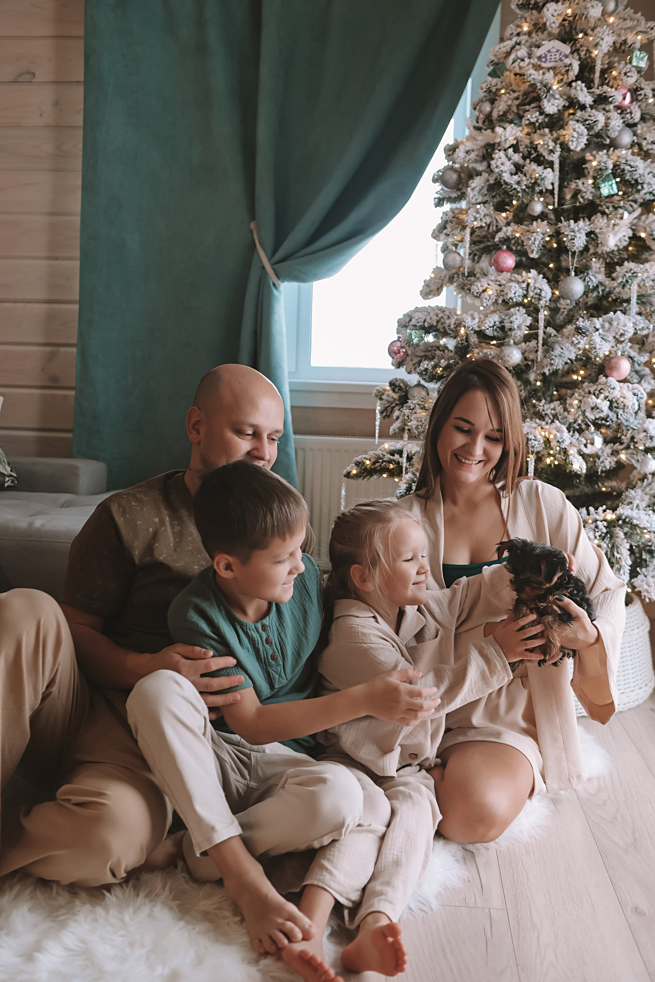 Домашняя. Семейный фотограф Тюмень, фотограф на роды Салмина Мария