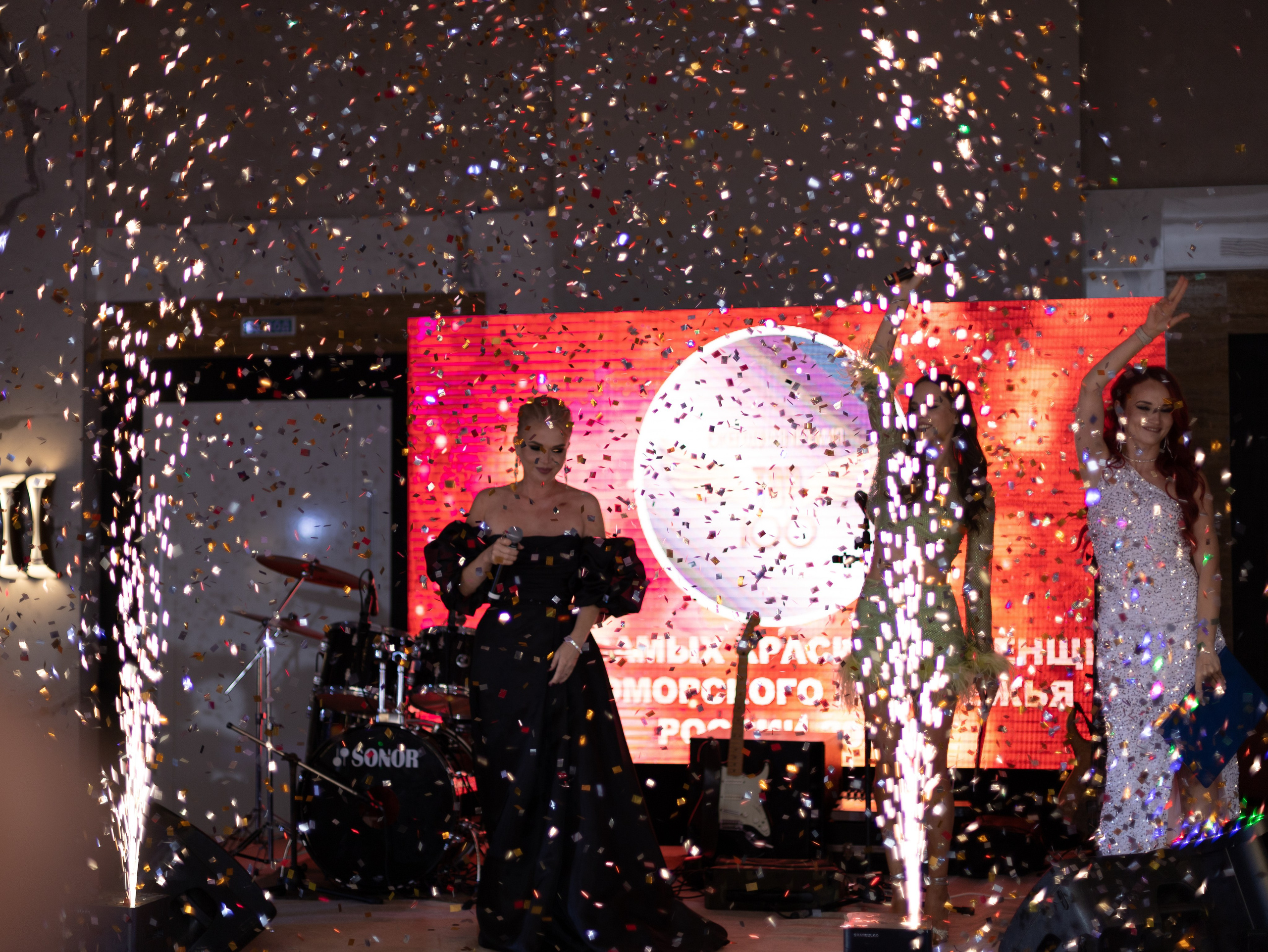 ТОП 100 САМЫХ КРАСИВЫХ ЖЕНЩИН ГЕЛЕНДЖИК. Репортажный фотограф Анапа