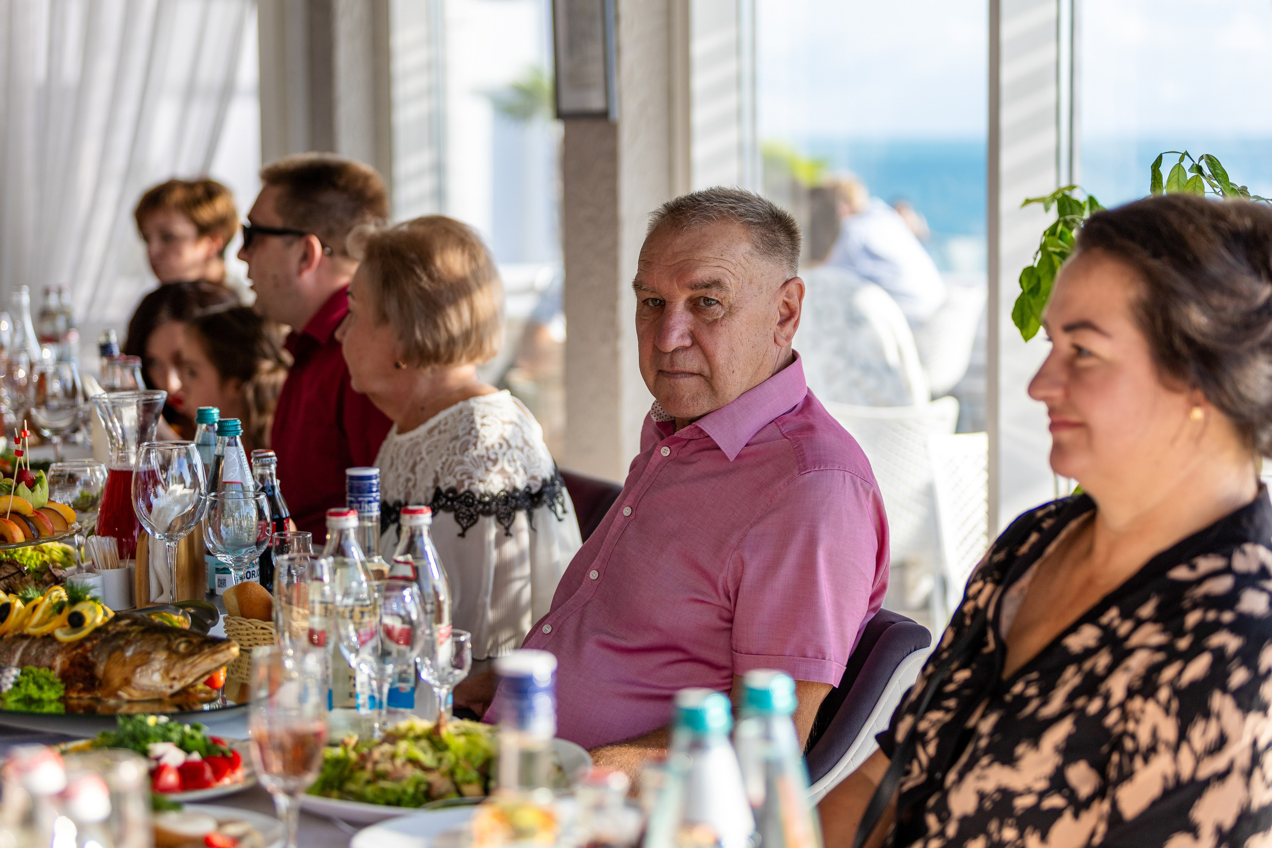 Юбилей в кафе «Парус». Репортажный фотограф Анапа