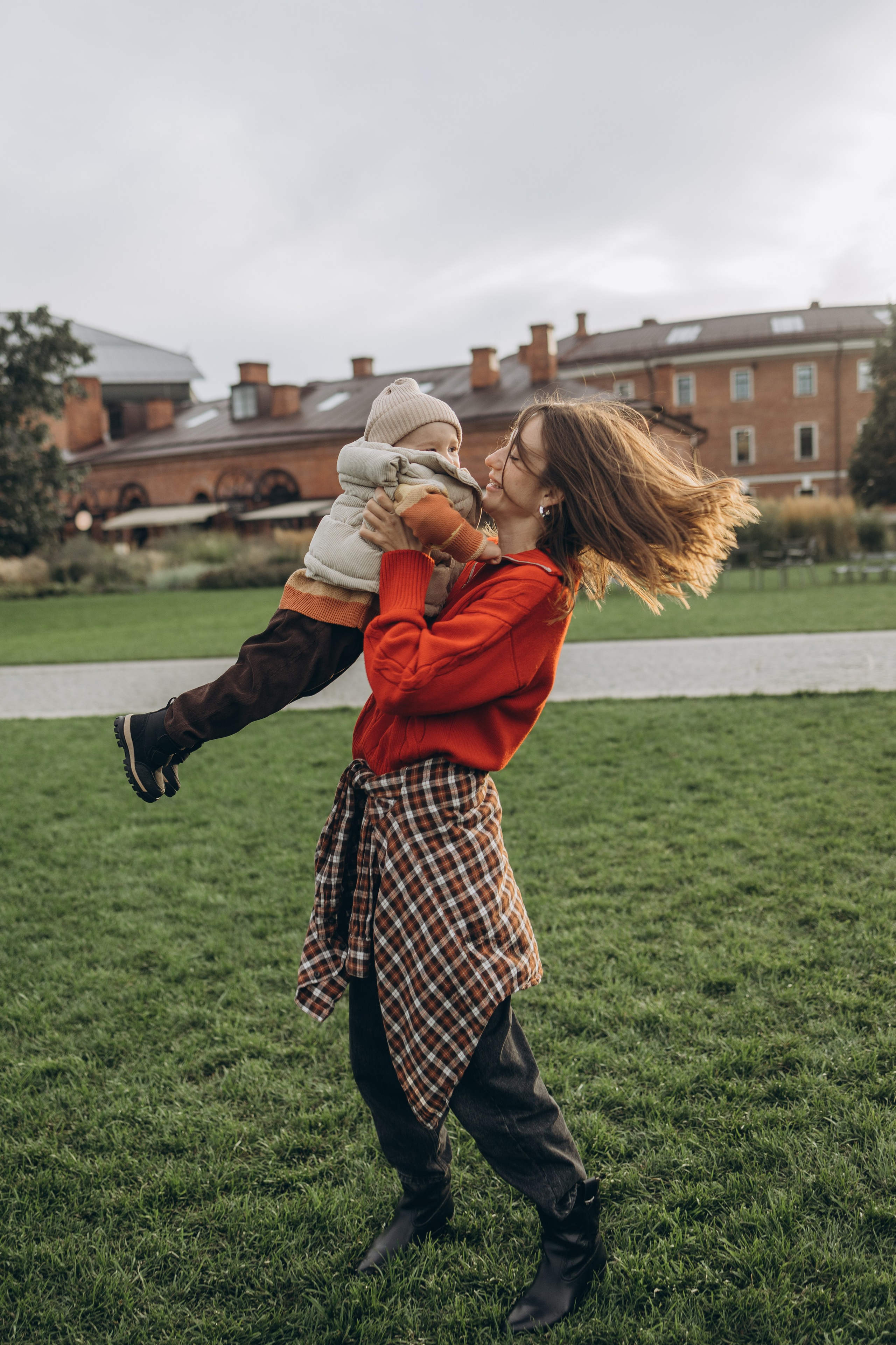 Полина и Матвей. Семейный фотограф в Москве Виктория Ястребинская