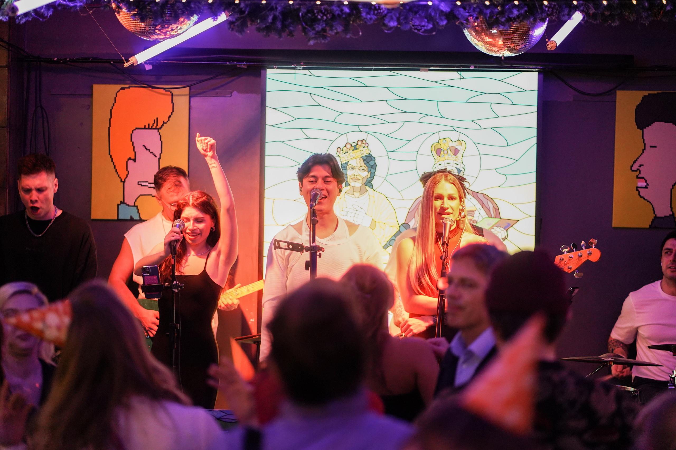 Бар Собаки в тумане. Фотограф