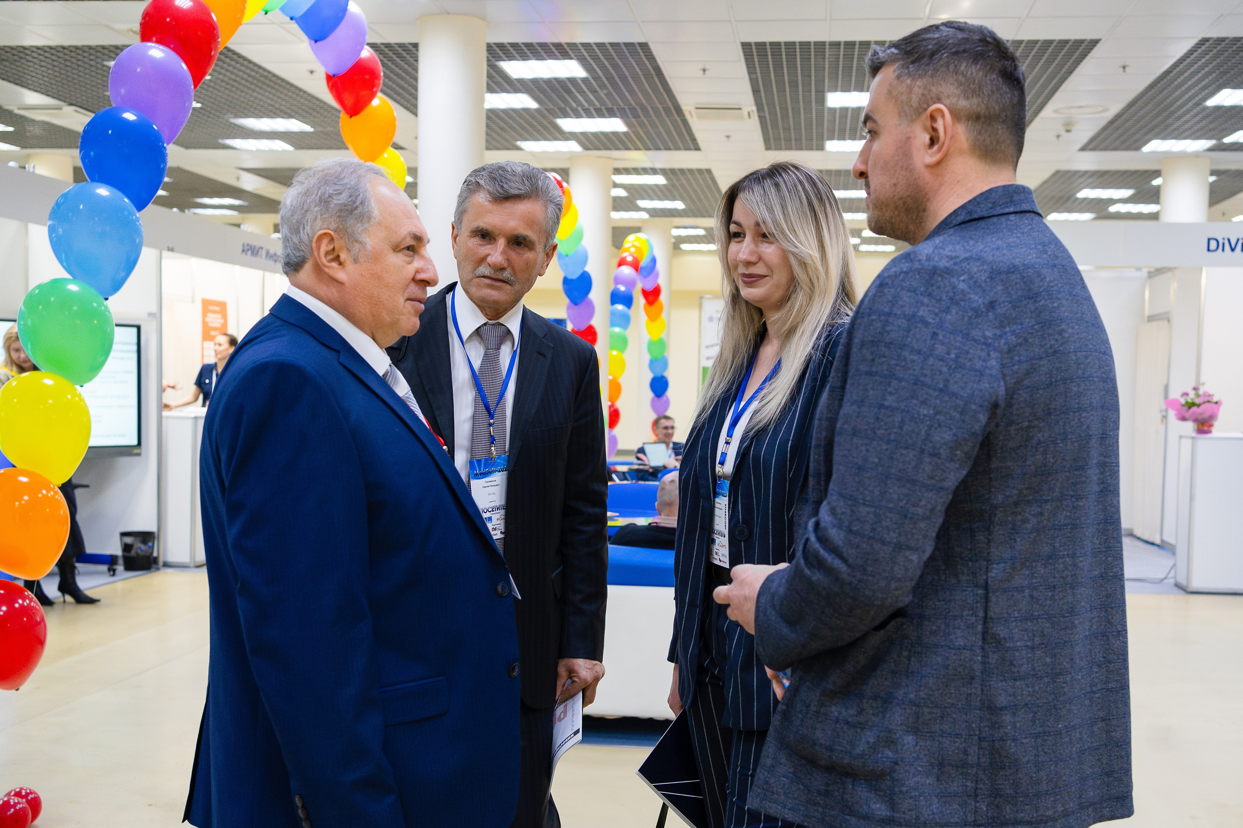 Фотограф b2b фотосъемка b2b фотограф на выставку конференцию форум. Фотограф b2b на выставки, конференции, форумы в Москве