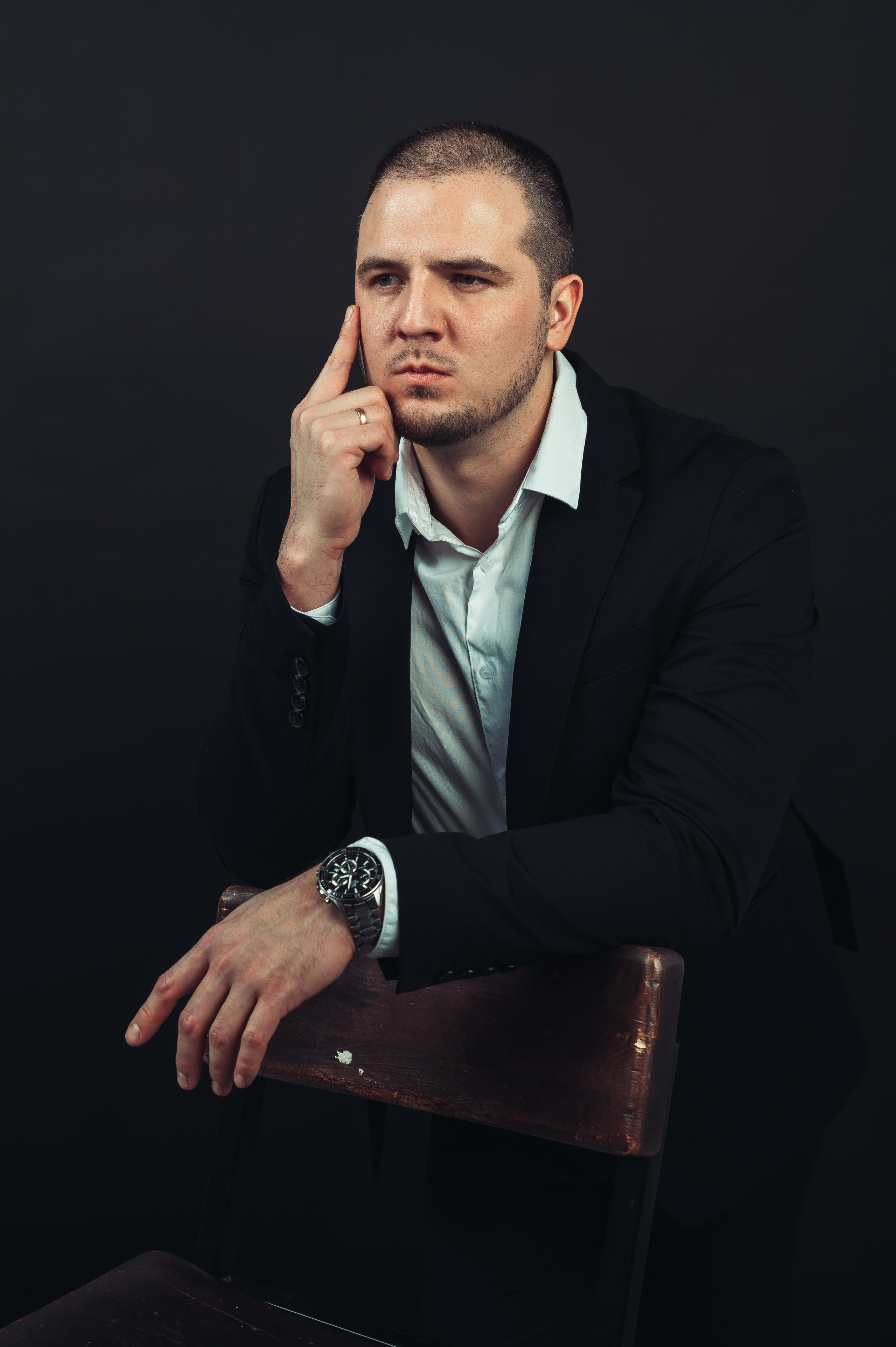 Никита Пустовалов — портретная съёмка. Иван Кубик — фотограф и видеограф