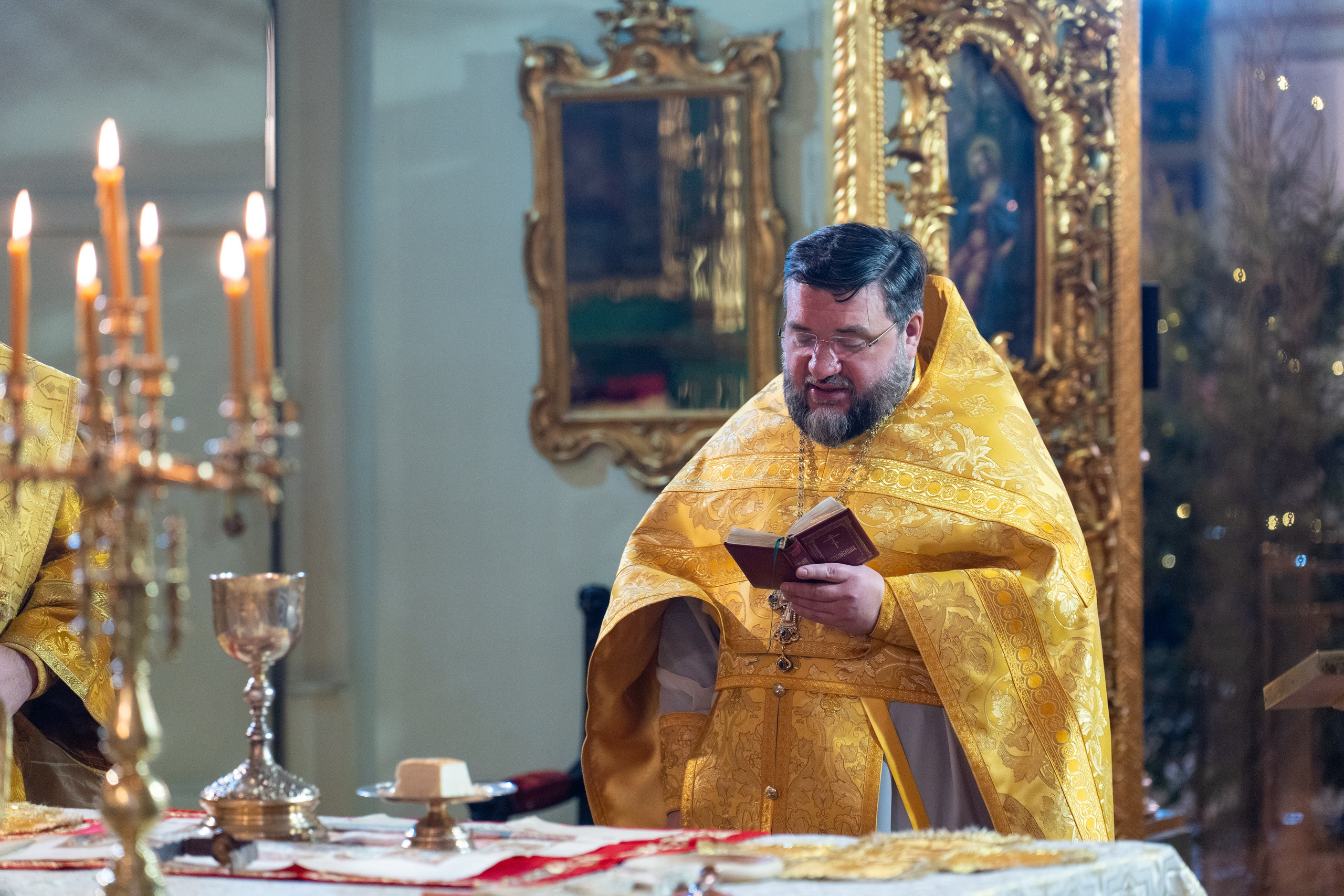 По плоти Обрезание Господа Бога и Спаса нашего Иисуса Христа. Свт. Василия Великого, архиепископа Кесарии Каппадокийской. НИКОЛО-БОГОЯВЛЕНСКИЙ МОРСКОЙ СОБОР