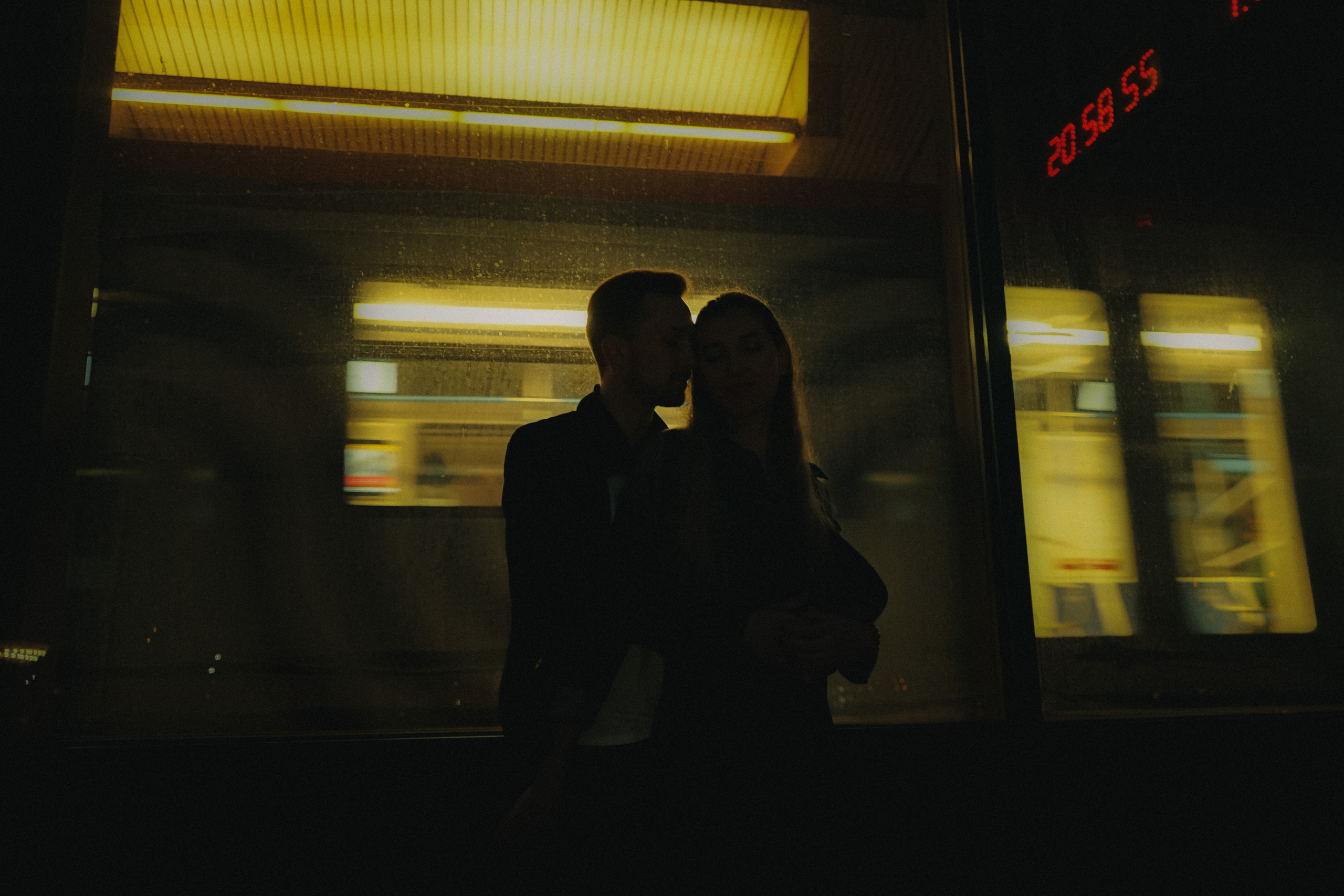 Фотограф лав стори Тбилиси. Фотограф в Грузии ОАЭ | Nekit Fox