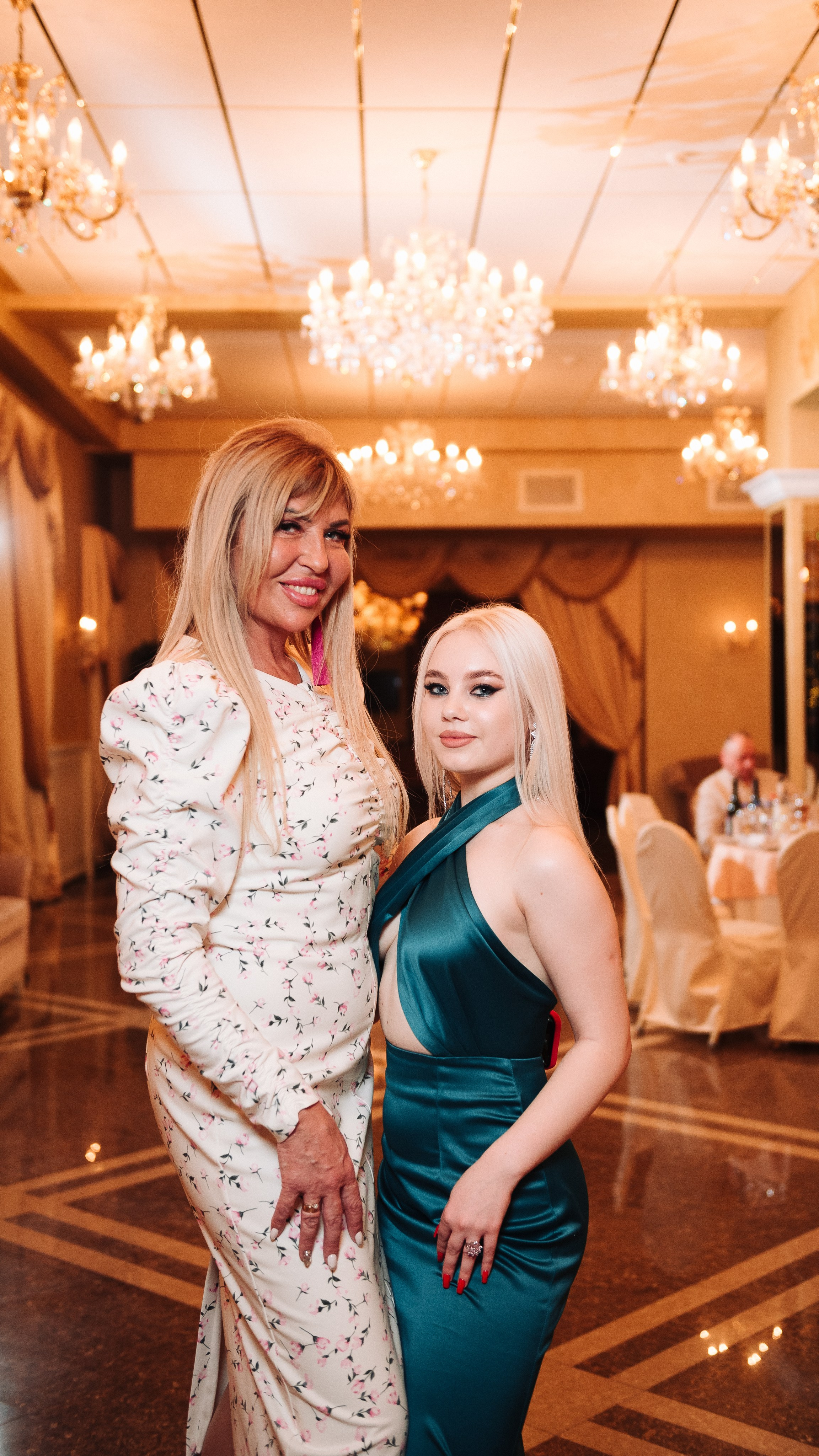 Выпускные высших учебных заведений. Свадебный и репортажный фотограф