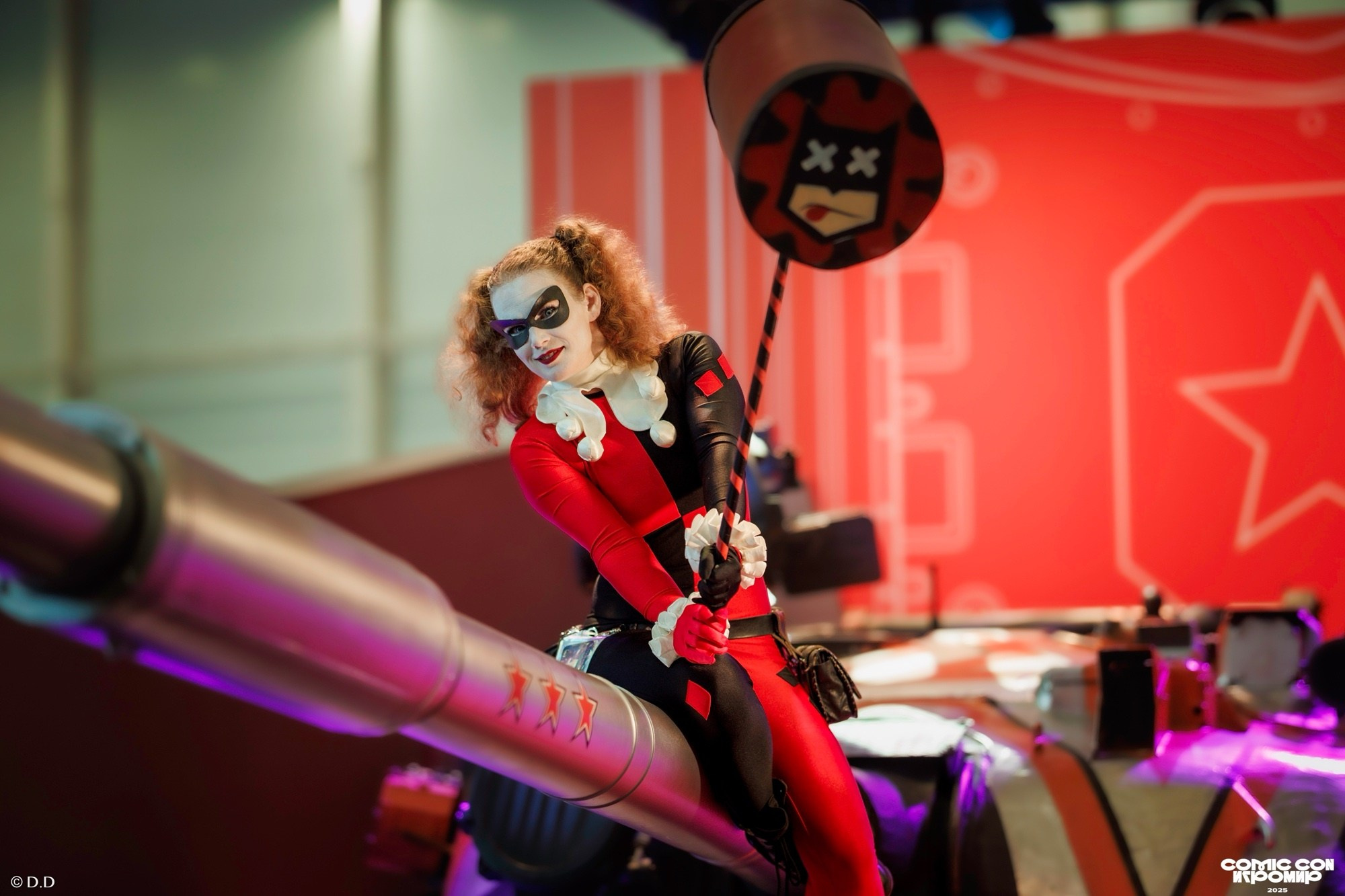 Comic Con Игромир 2025. Различные мероприятия и просто фотографии людей