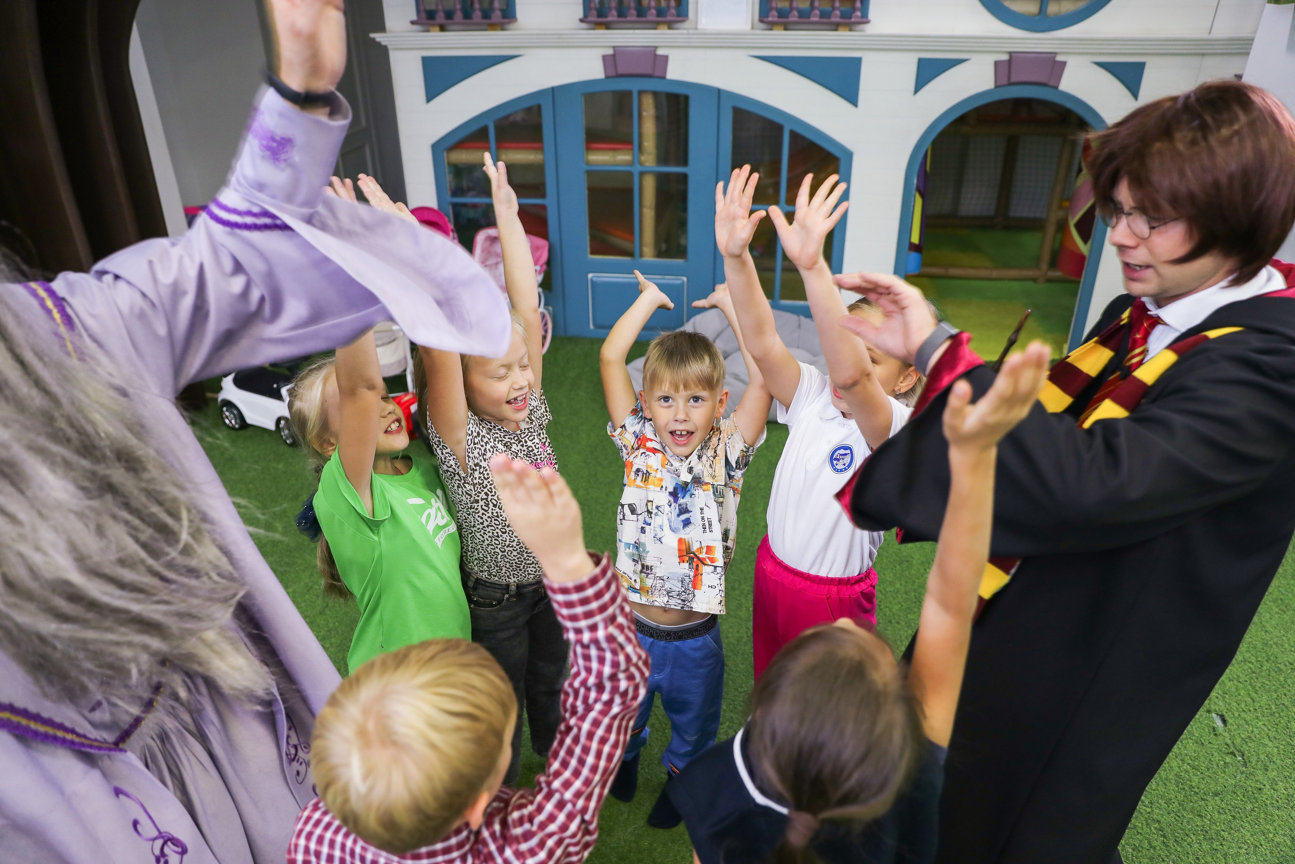 ДЕТСКИЕ МЕРОПРИЯТИЯ. Photographer Viktoriya Markushina «My world throug»