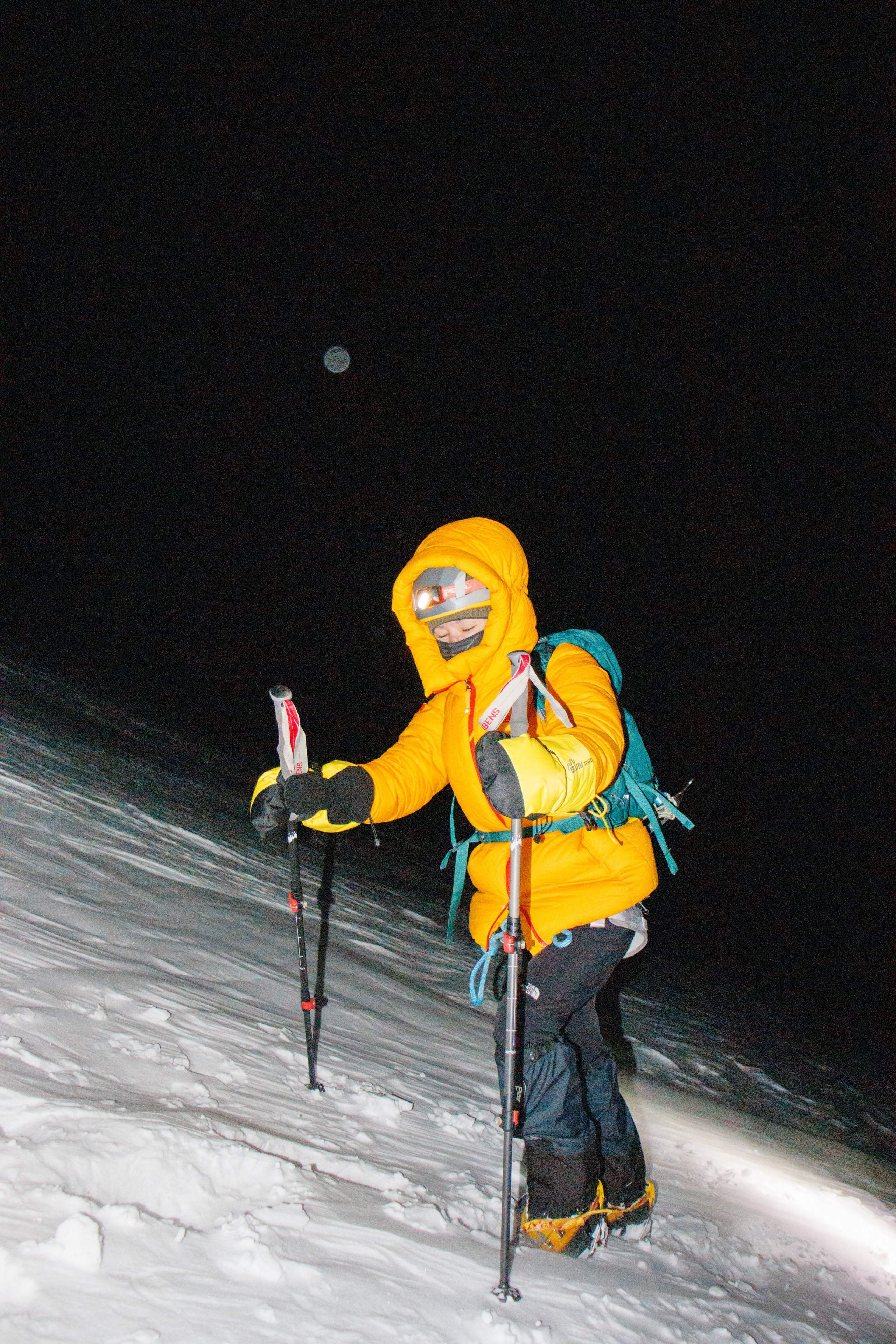 Эльбрус / восхождение. Фотограф на трекинг и восхождение Эльбрус, Приэльбрусье. Елизавета Бобок