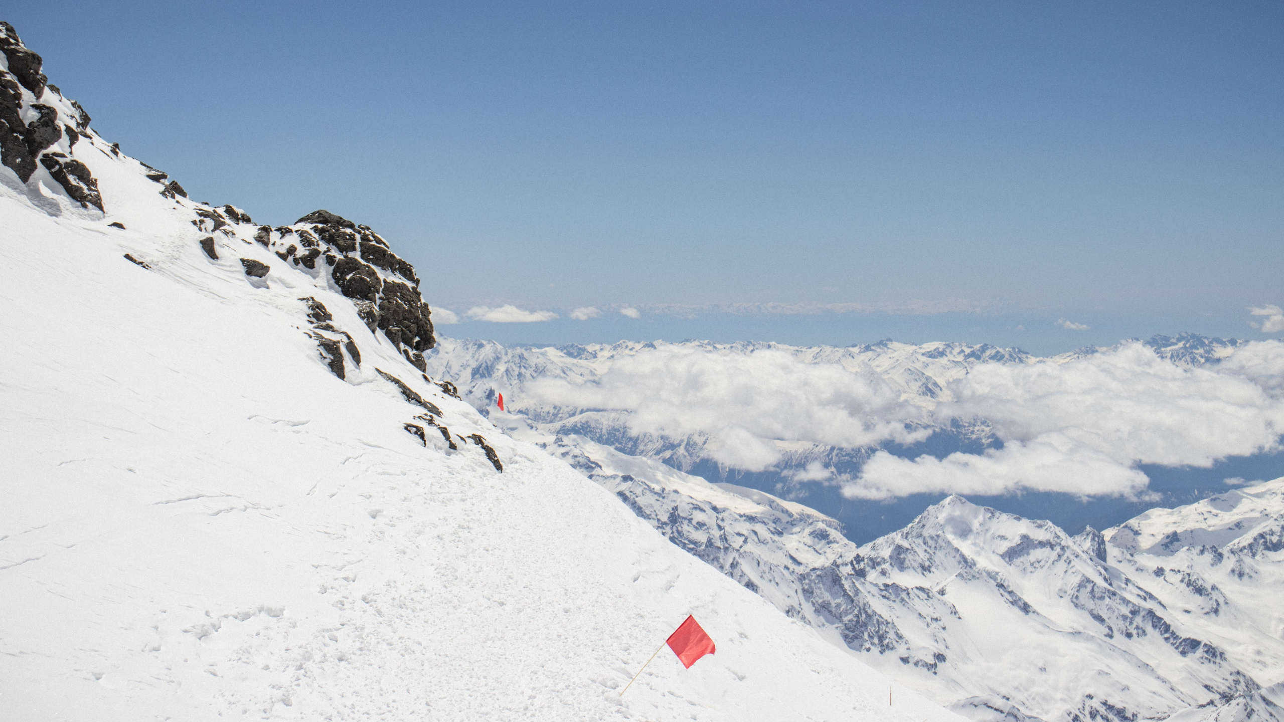 Скайранинг. Фотограф на трекинг и восхождение Эльбрус, Приэльбрусье. Елизавета Бобок